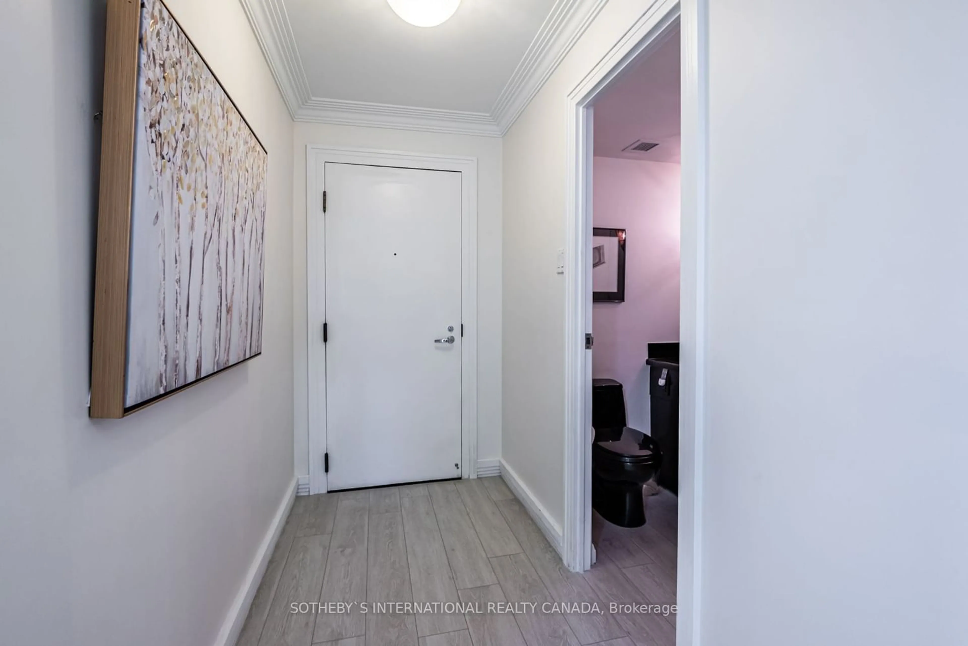 Indoor entryway for 61 St Clair Ave #1504, Toronto Ontario M4V 2Y8