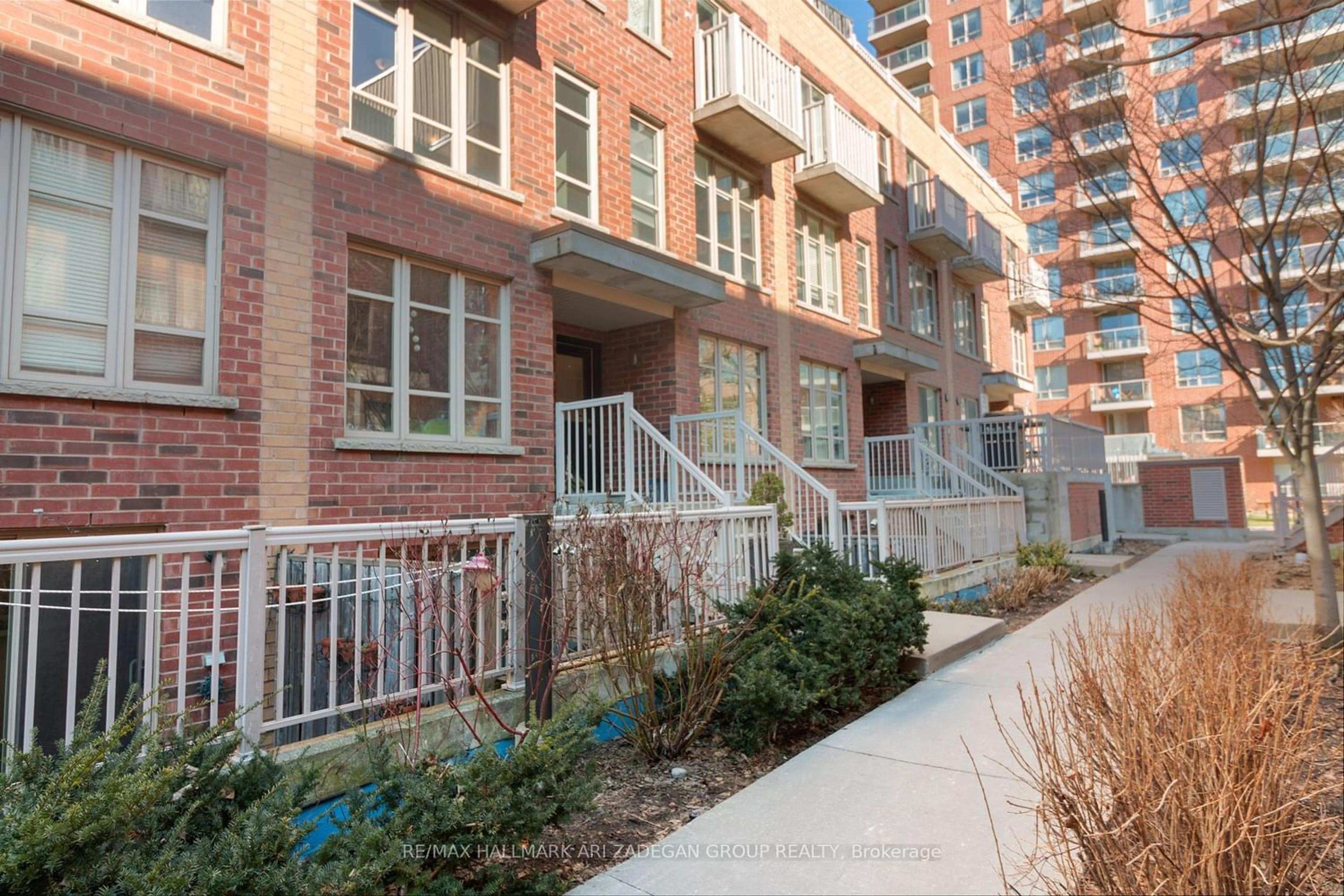 A pic from exterior of the house or condo for 21 Ruttan St #239, Toronto Ontario M6P 0A1