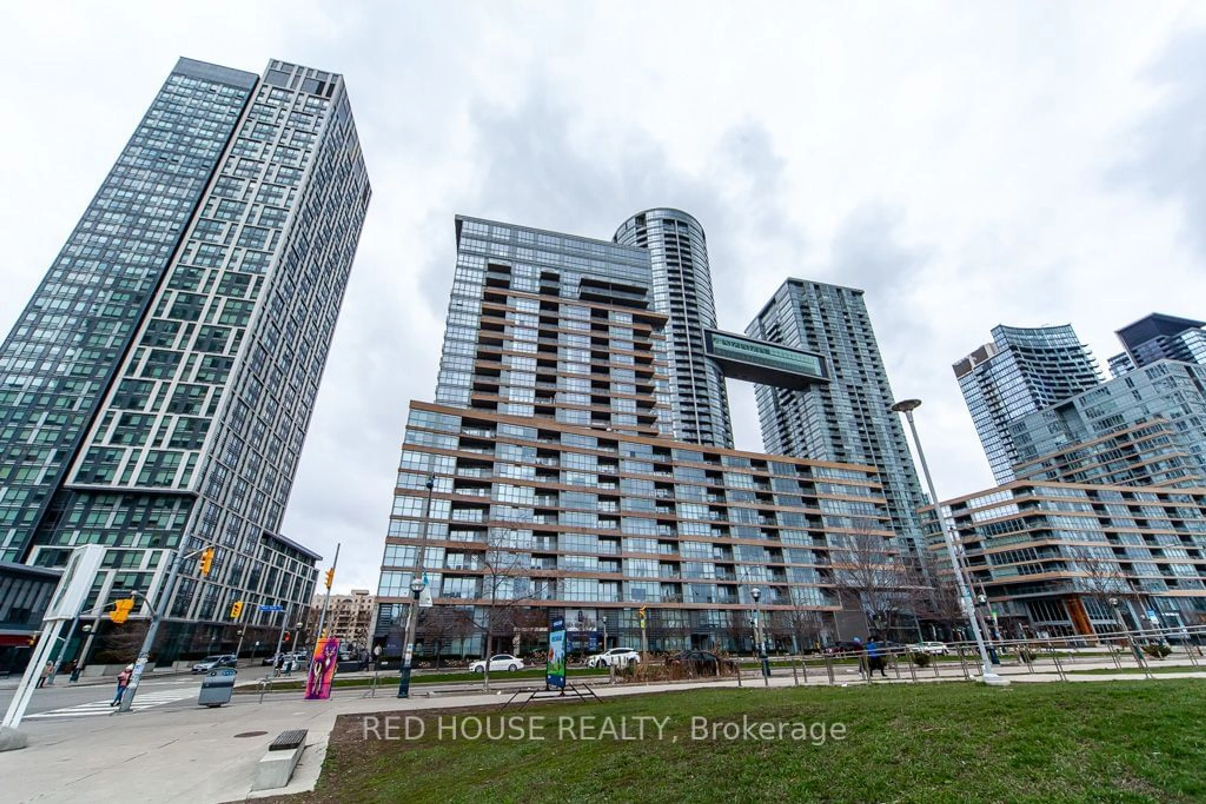 A pic from exterior of the house or condo for 151 Dan Leckie Way #1052, Toronto Ontario M5V 4B2