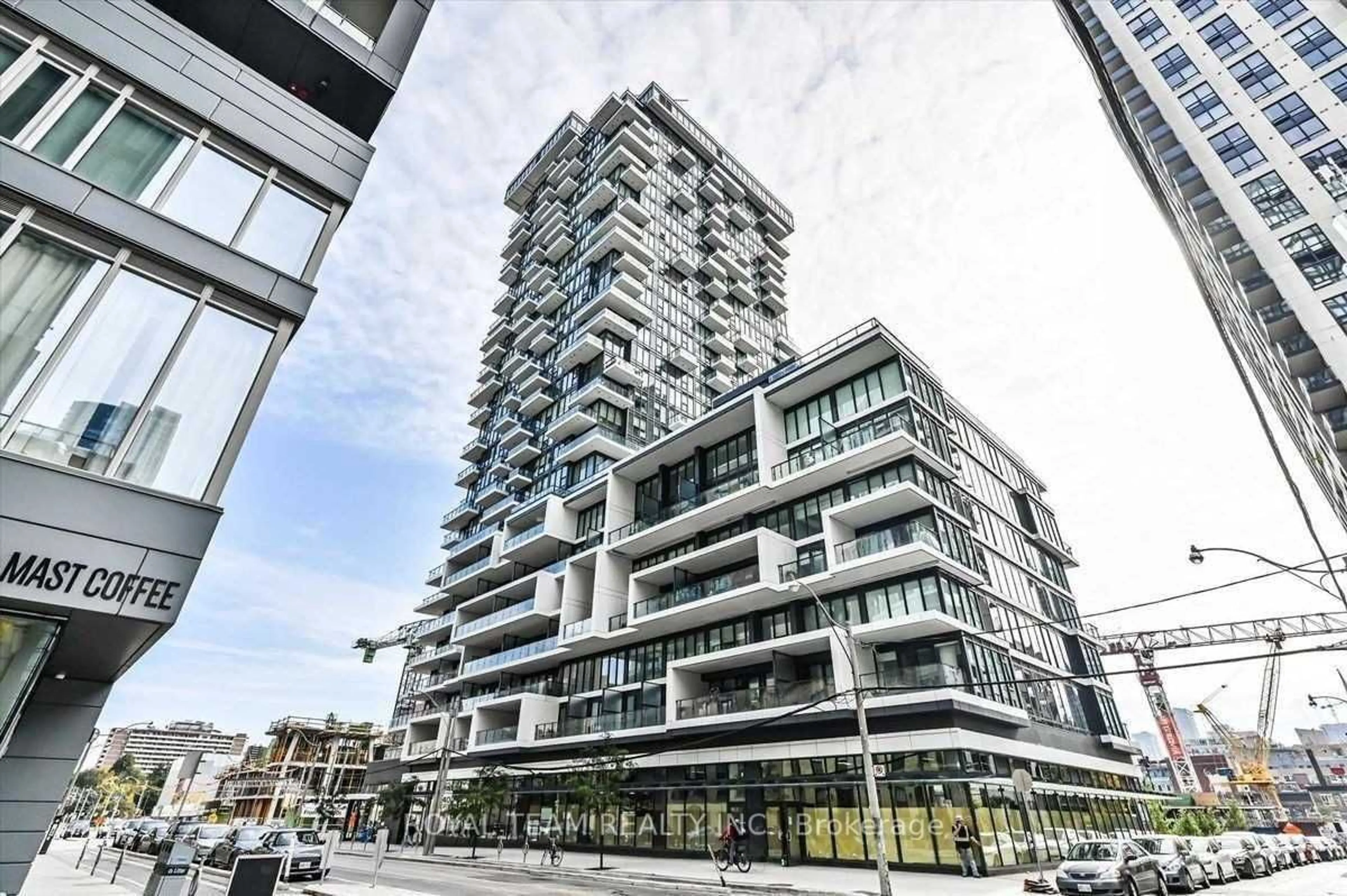 A pic from exterior of the house or condo for 77 Shuter St #612, Toronto Ontario M5B 0B8