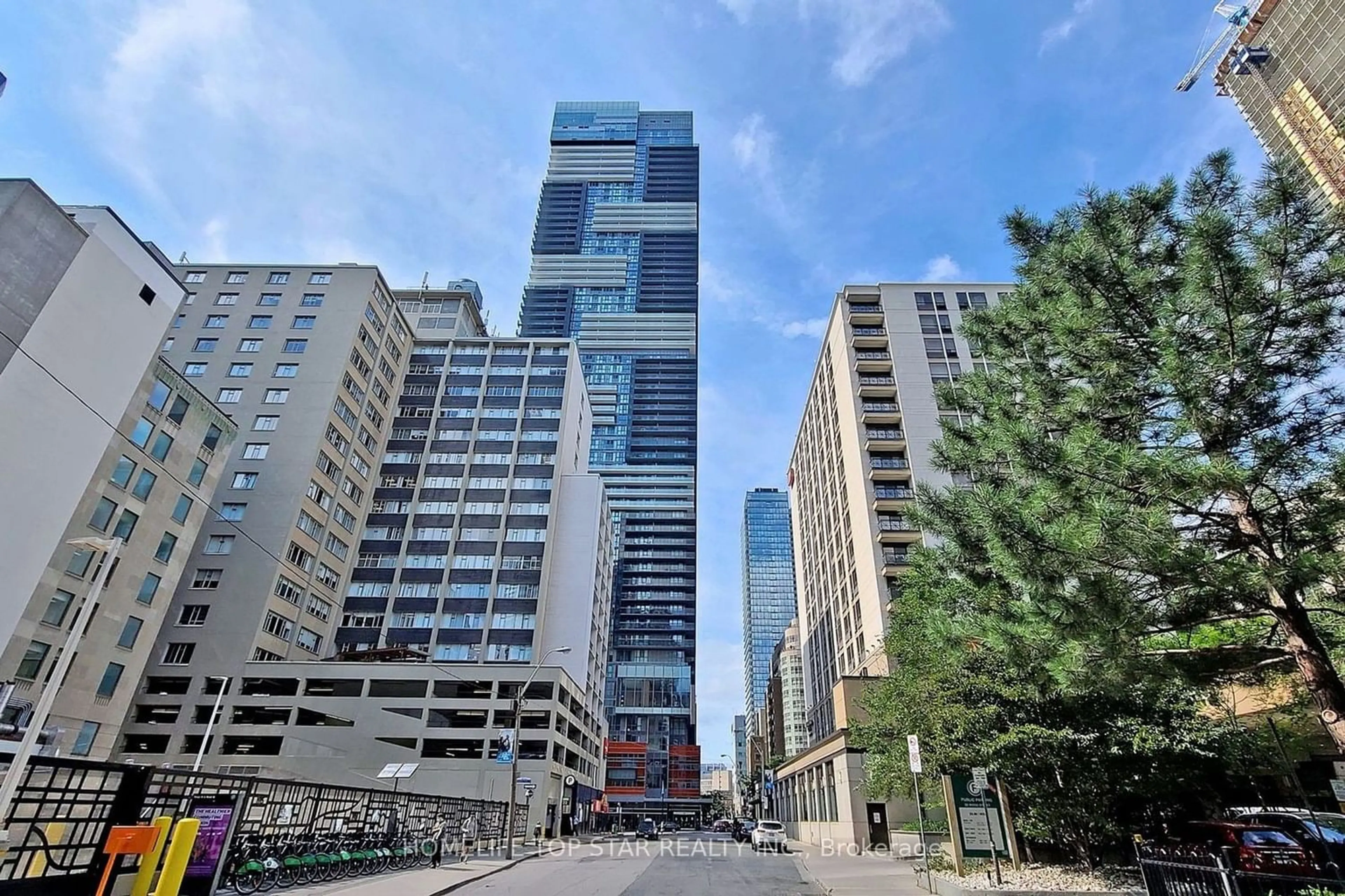 A pic from exterior of the house or condo for 7 Grenville St #3908, Toronto Ontario M4Y 0E9