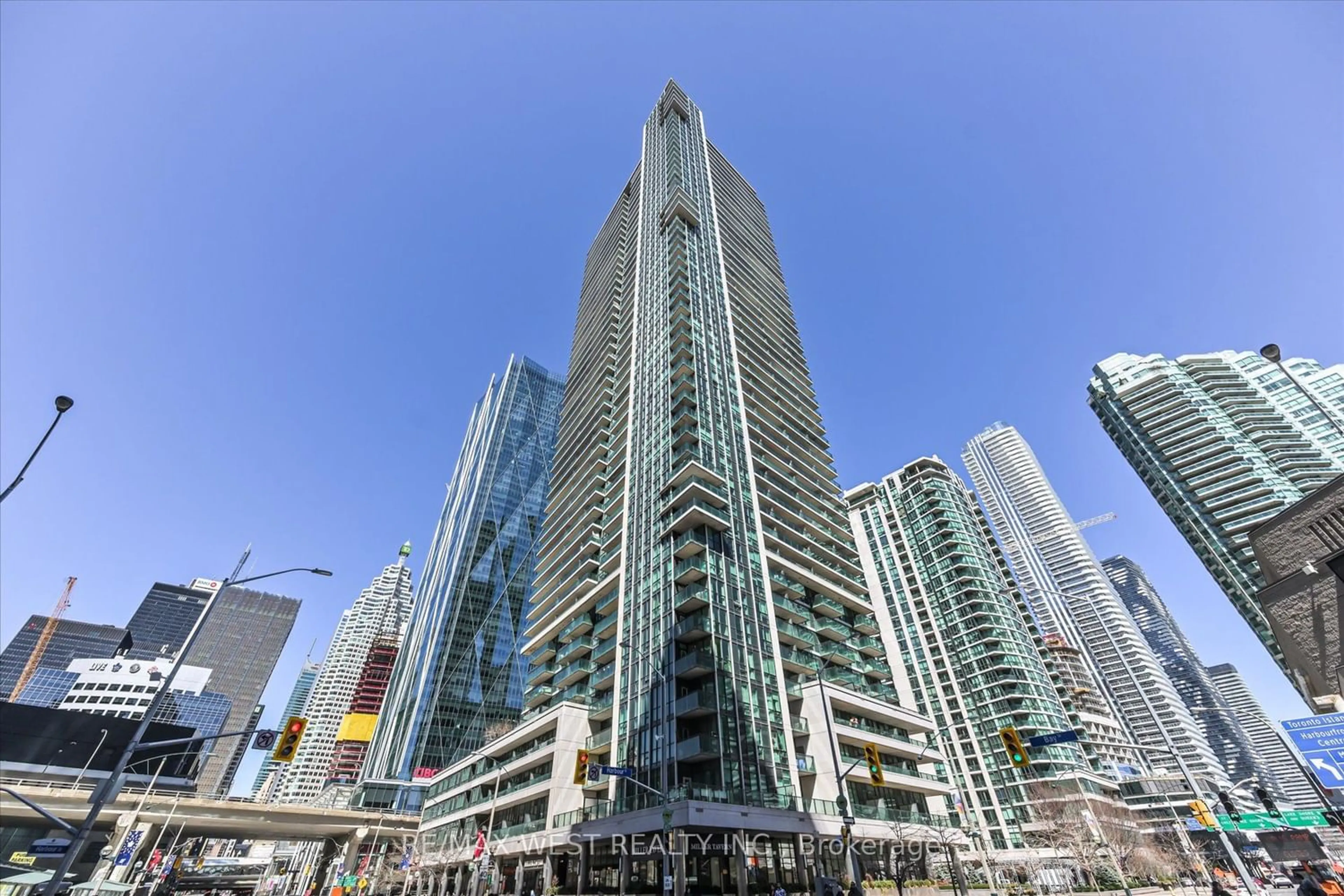 A pic from exterior of the house or condo for 33 Bay St #1504, Toronto Ontario M5J 2Z3