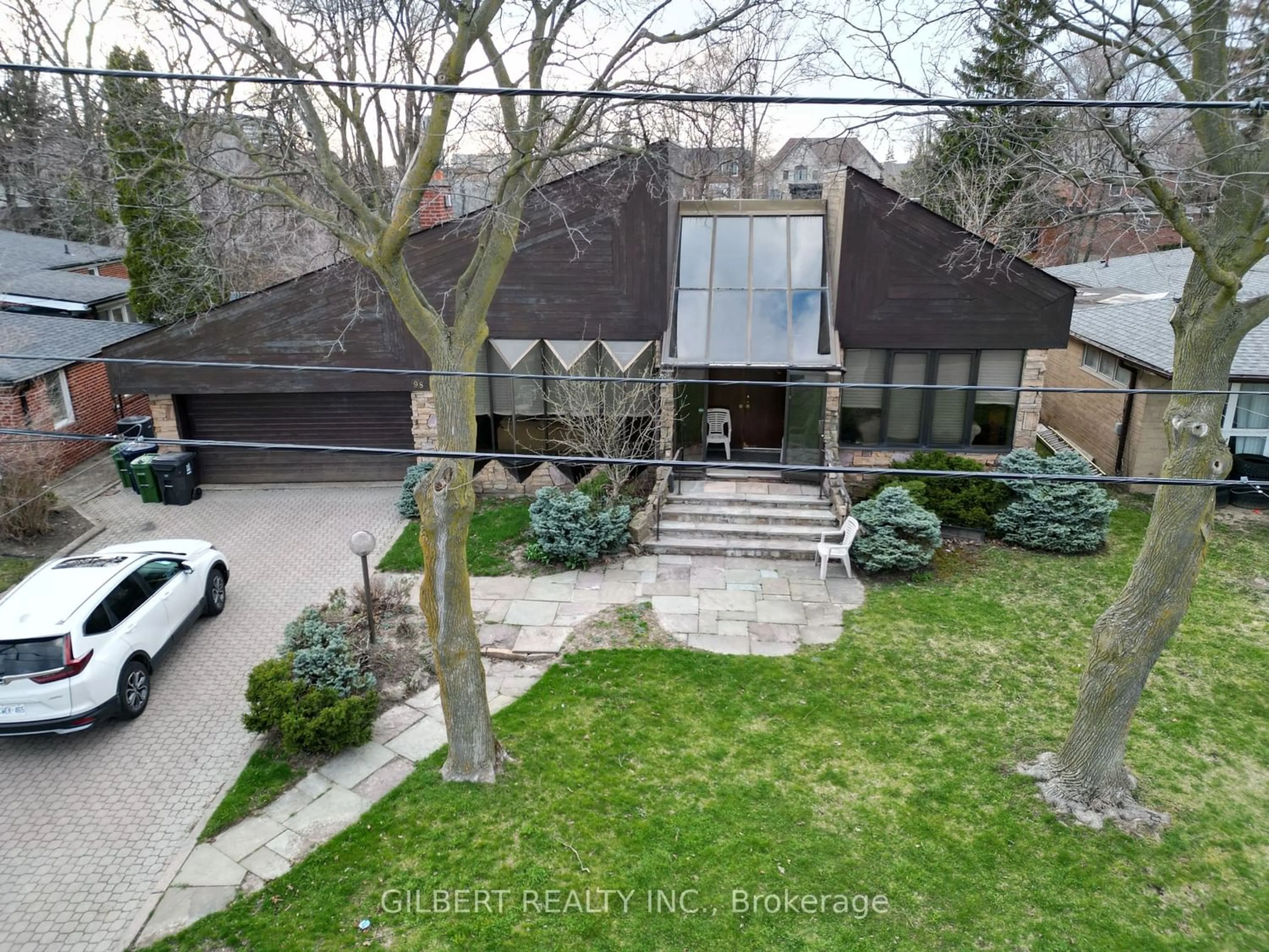 Frontside or backside of a home for 98 Brookview Dr, Toronto Ontario M6A 2K6