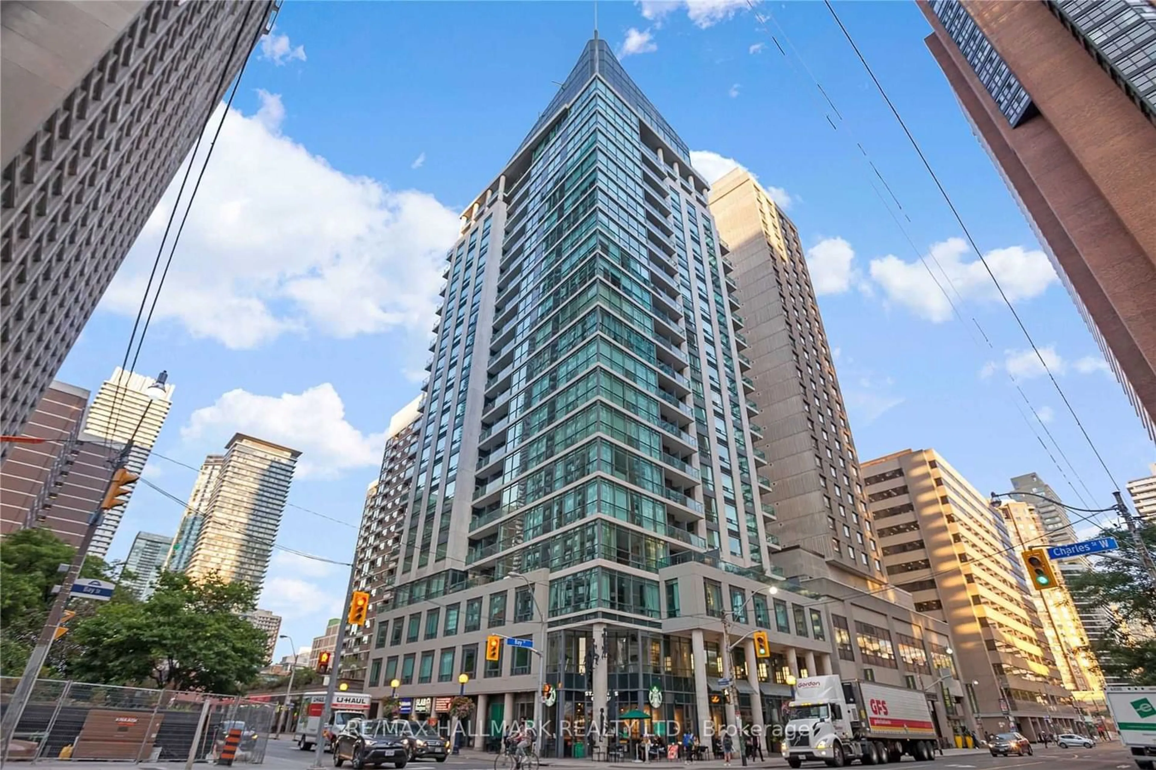A pic from exterior of the house or condo for 1121 Bay St #505, Toronto Ontario M5S 3L9