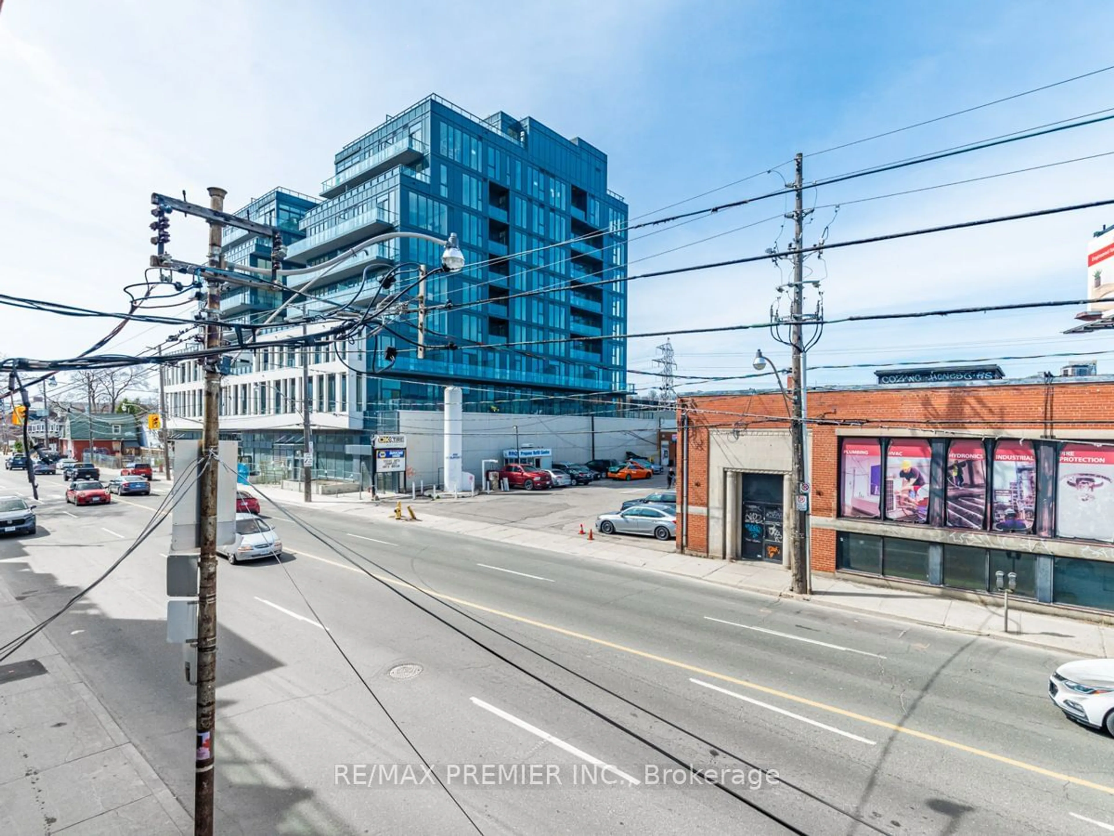 Street view for 473 Dupont St #1, Toronto Ontario M6G 1Y6