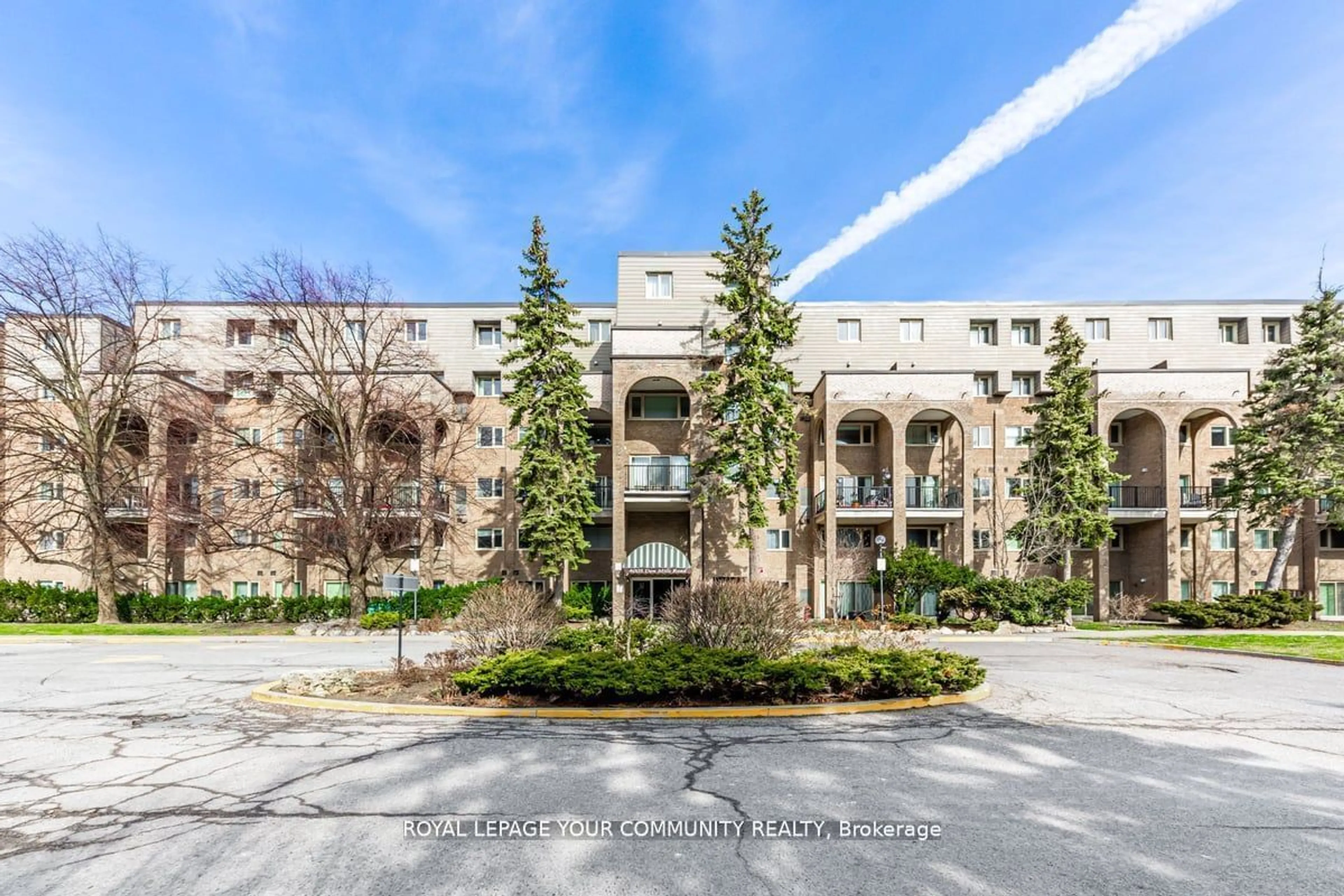 A pic from exterior of the house or condo for 4005 Don Mills Rd #222, Toronto Ontario M2H 3J9