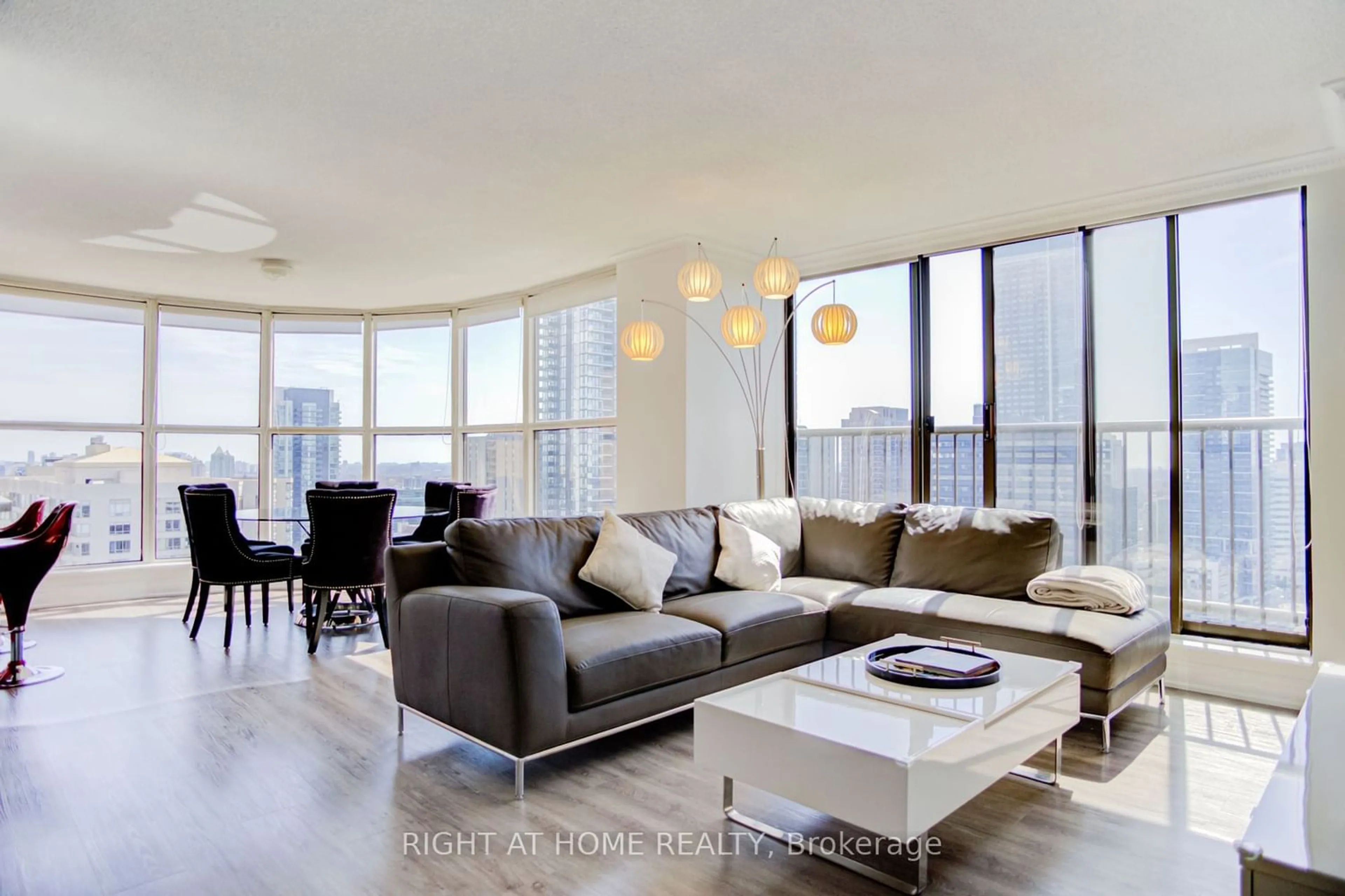 Living room for 100 Upper Madison Ave #2607, Toronto Ontario M2N 6M4