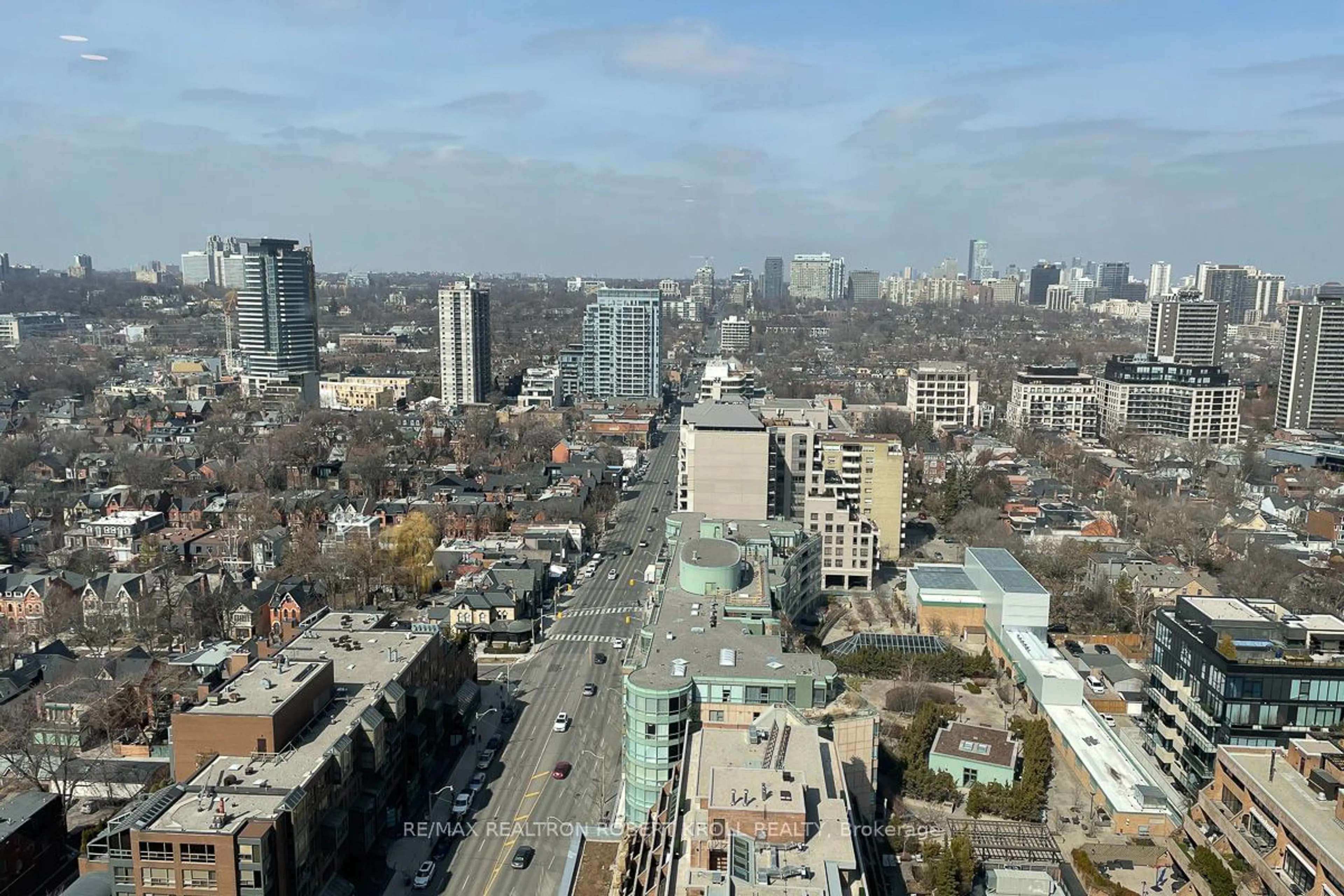 Lakeview for 155 Yorkville Ave #2818, Toronto Ontario M5R 0B4