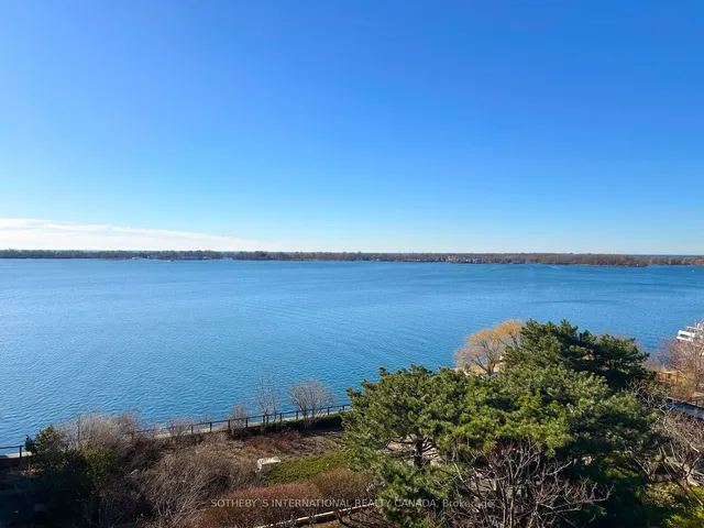 Additional property image - 65 Harbour Sq Unit 1110
