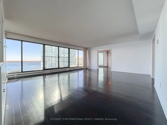 Additional property image - 65 Harbour Sq Unit 1110