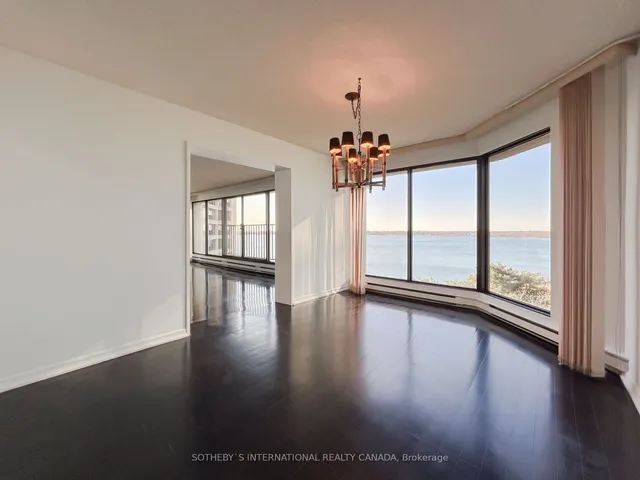 Additional property image - 65 Harbour Sq Unit 1110