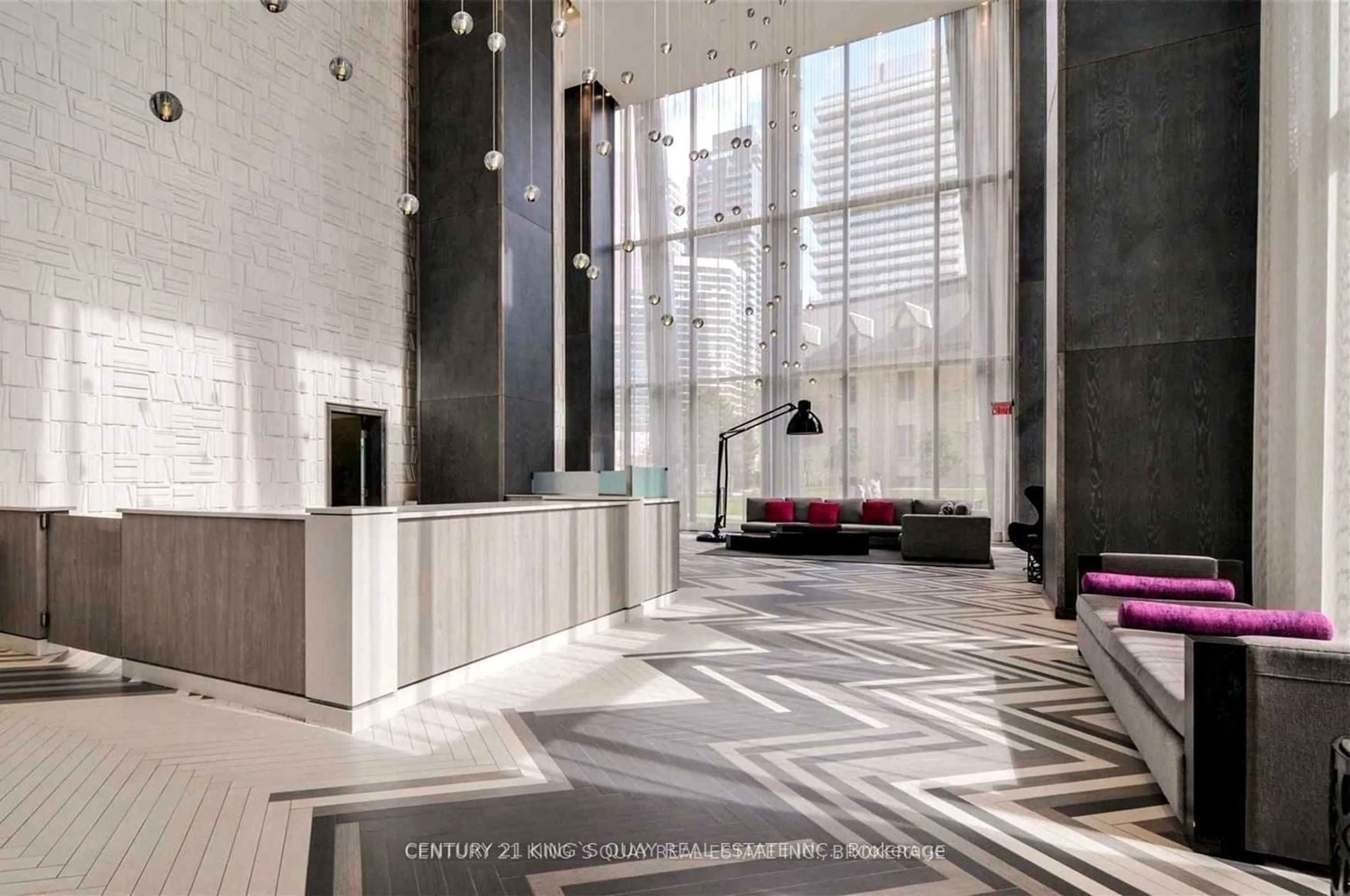 Indoor lobby for 1080 Bay St #2909, Toronto Ontario M5S 0A5