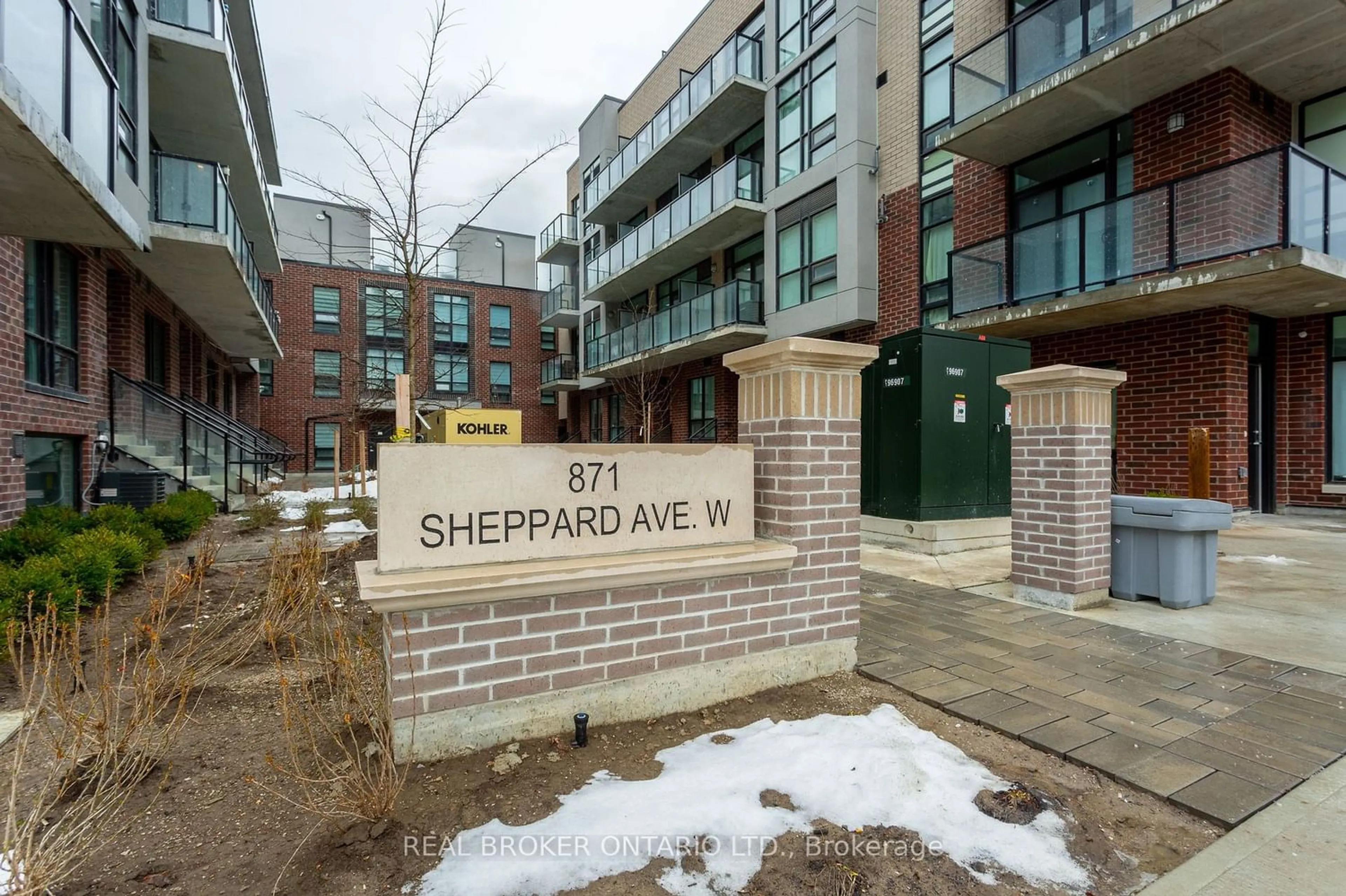 A pic from exterior of the house or condo for 871 Sheppard Ave #37, Toronto Ontario M3H 0E8