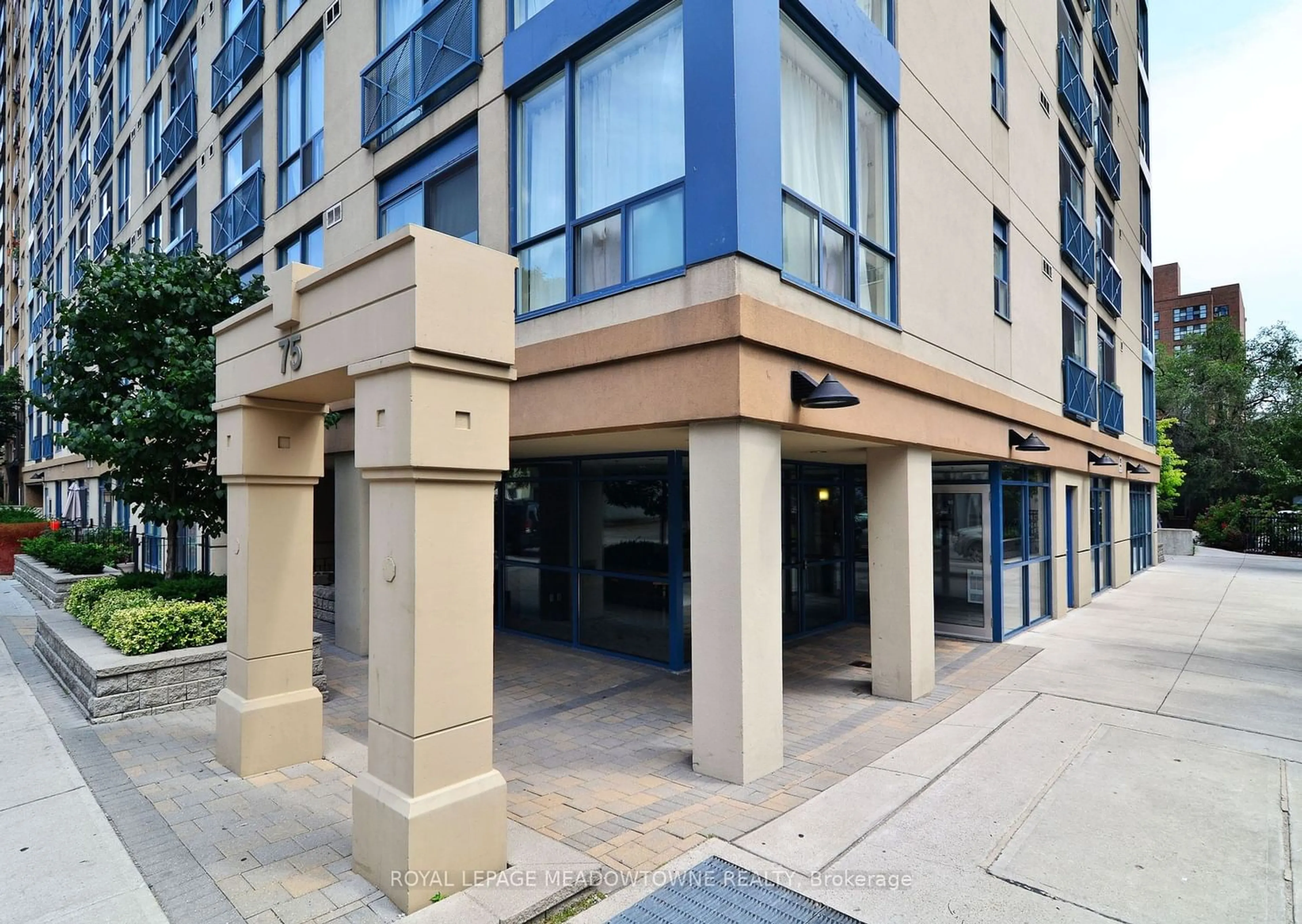 A pic from exterior of the house or condo for 75 Dalhousie St #503, Toronto Ontario M5B 2R9