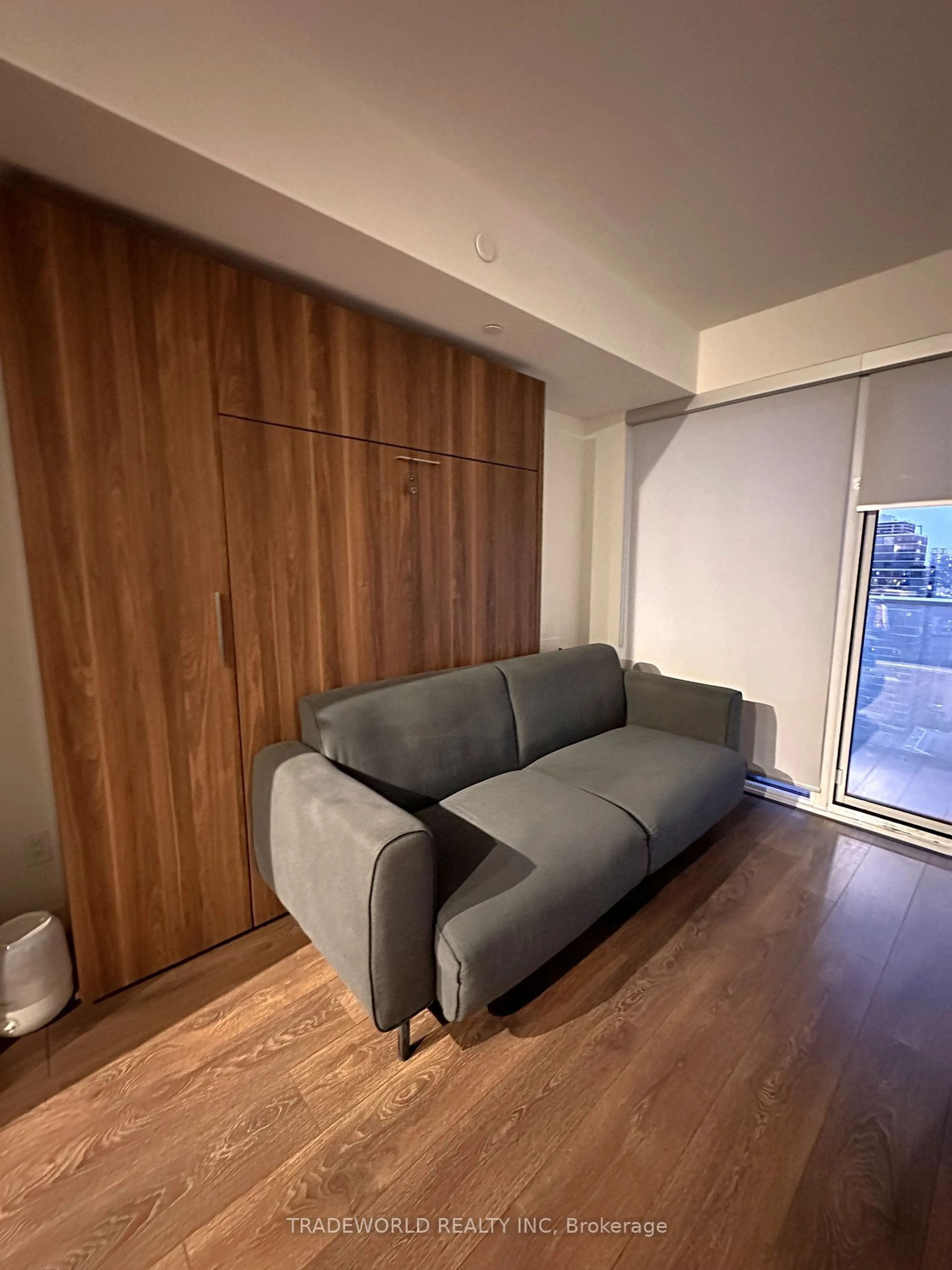 Living room for 501 Yonge St #3411, Toronto Ontario M4Y 0G8