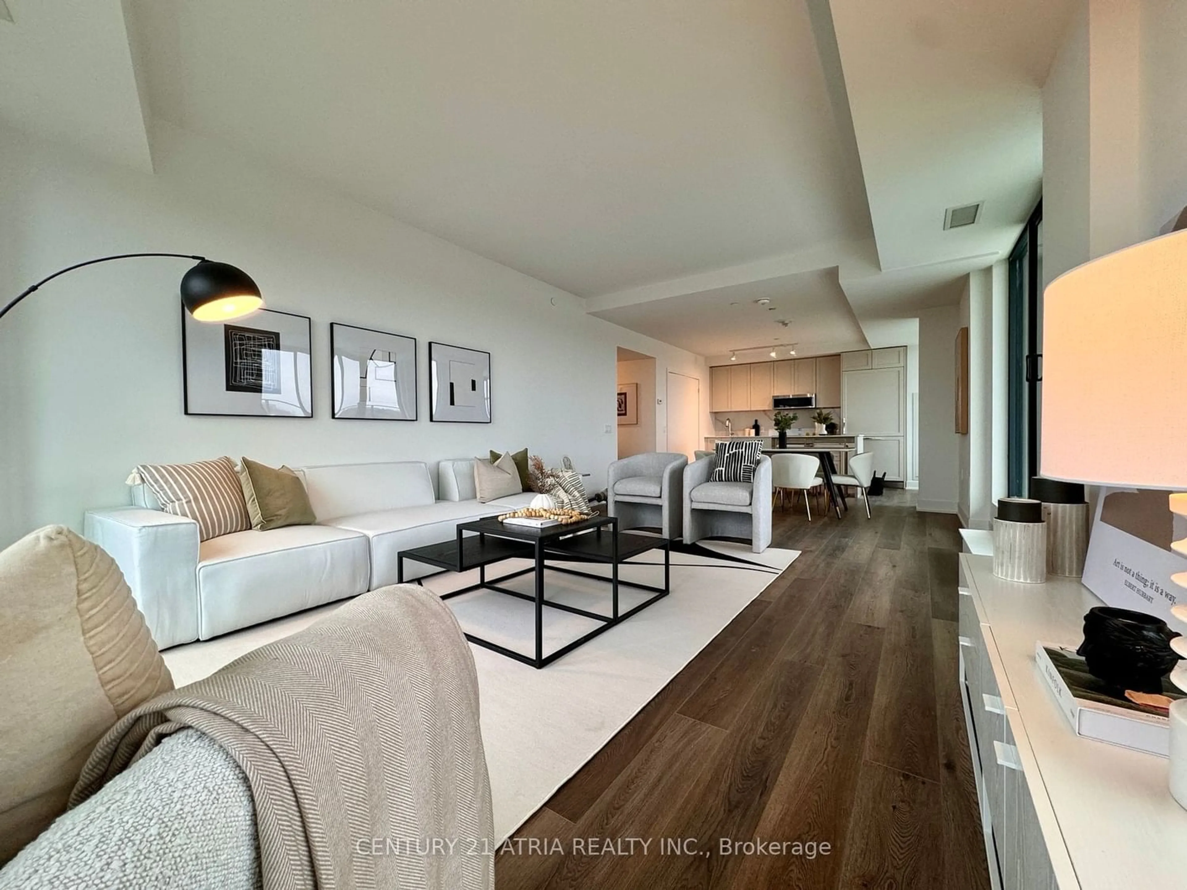 Living room for 250 Lawrence Ave #811, Toronto Ontario M5M 1B1