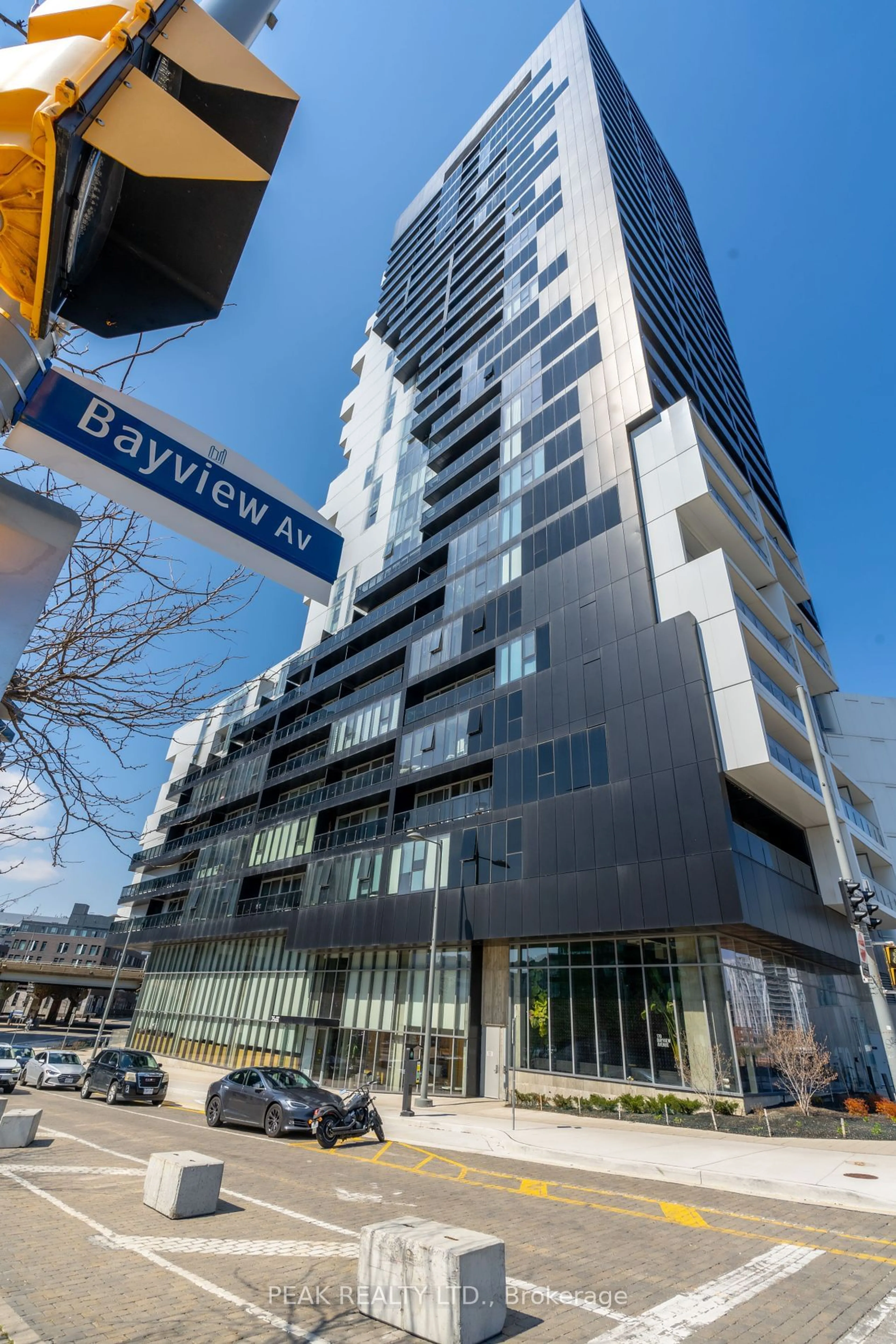 A pic from exterior of the house or condo for 170 Bayview Ave #803, Toronto Ontario M5A 0M4