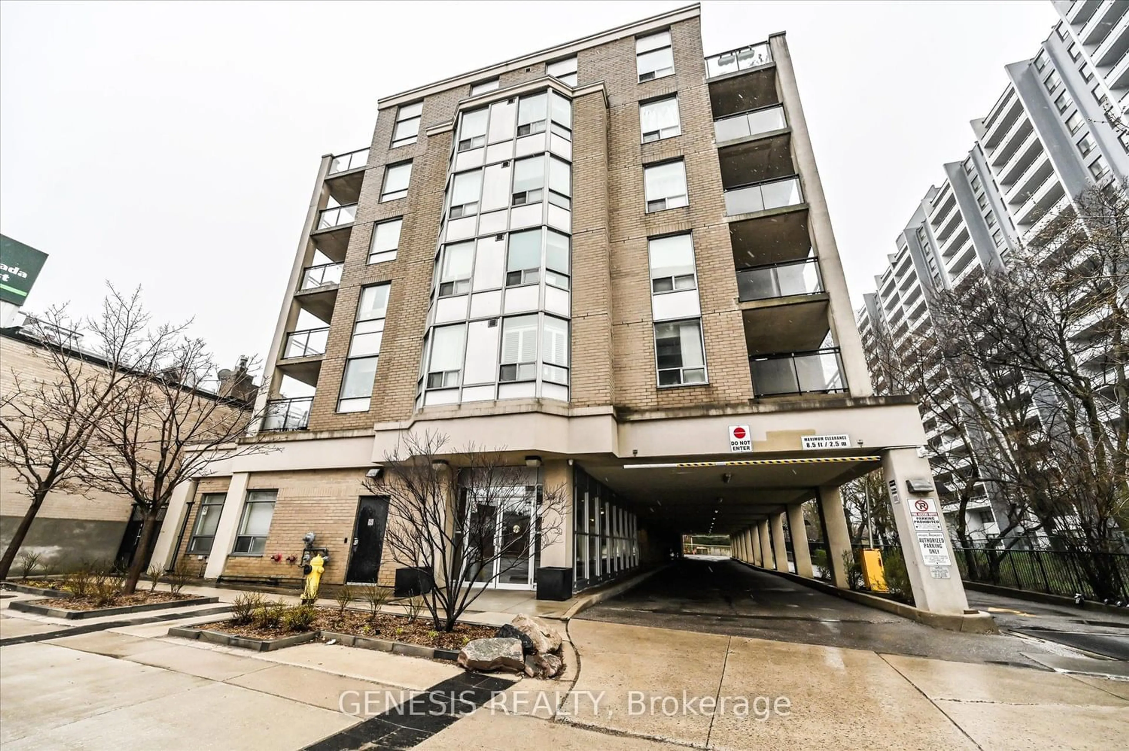 A pic from exterior of the house or condo for 5940 Yonge St #209, Toronto Ontario M2M 4M6