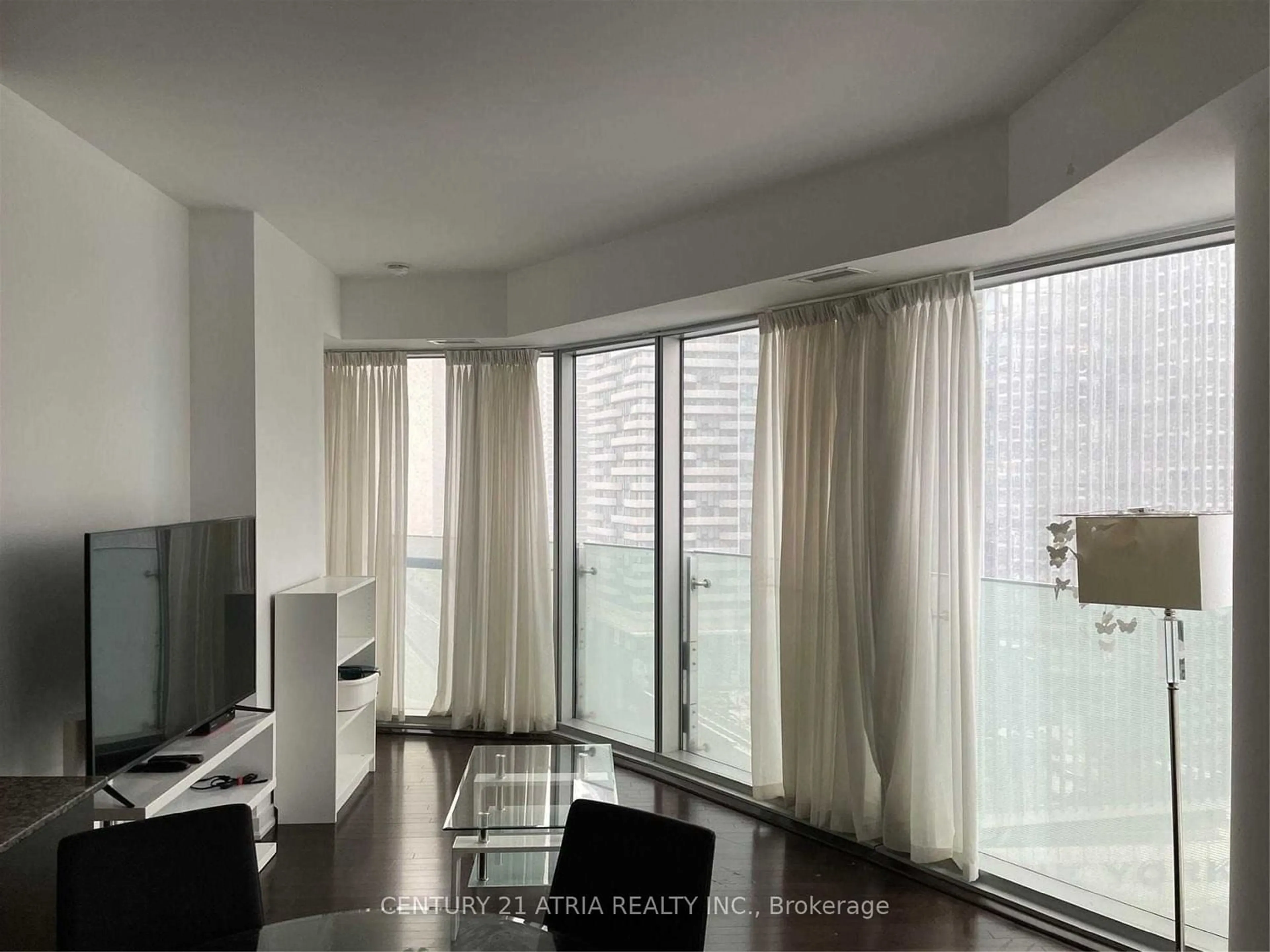 A pic of a room for 12 York St #1702, Toronto Ontario M5J 0A9