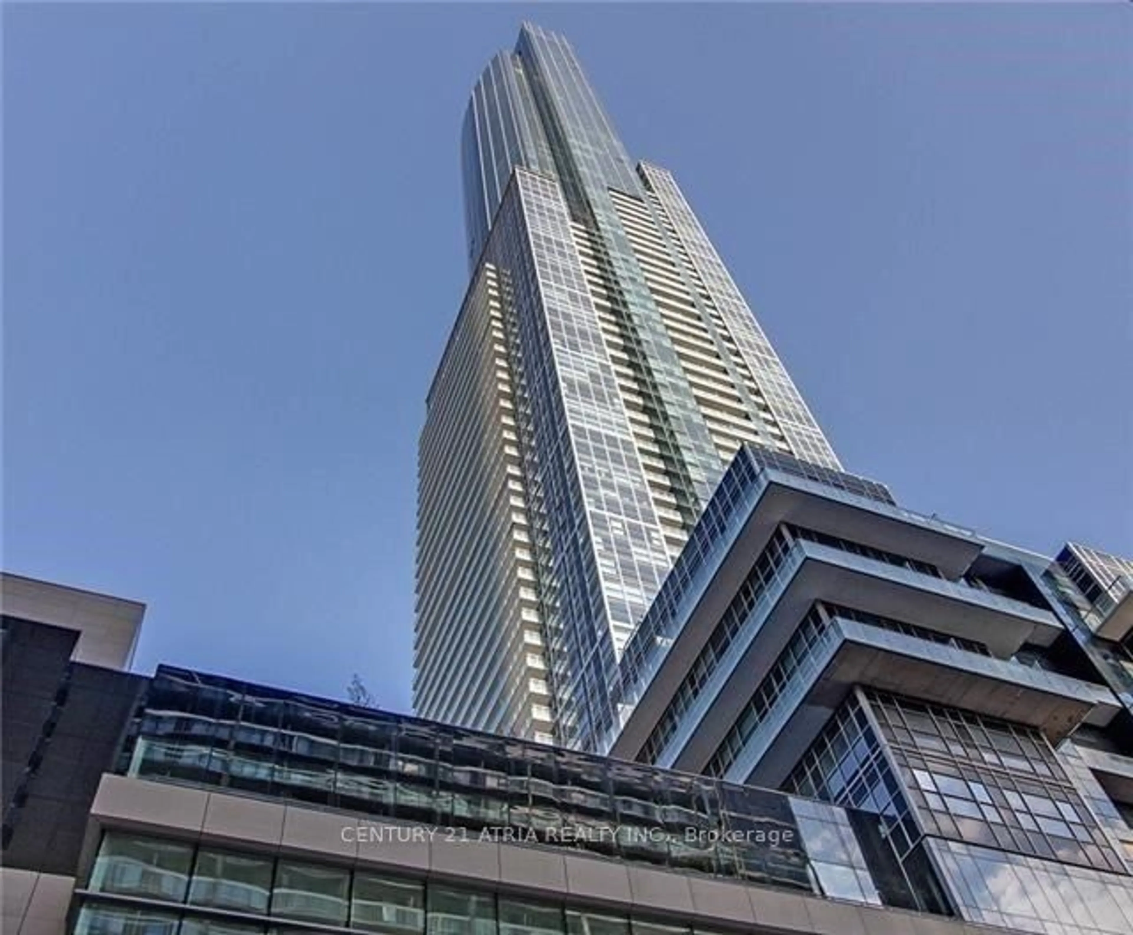 A pic from exterior of the house or condo for 386 Yonge St #3504, Toronto Ontario M5B 0A5