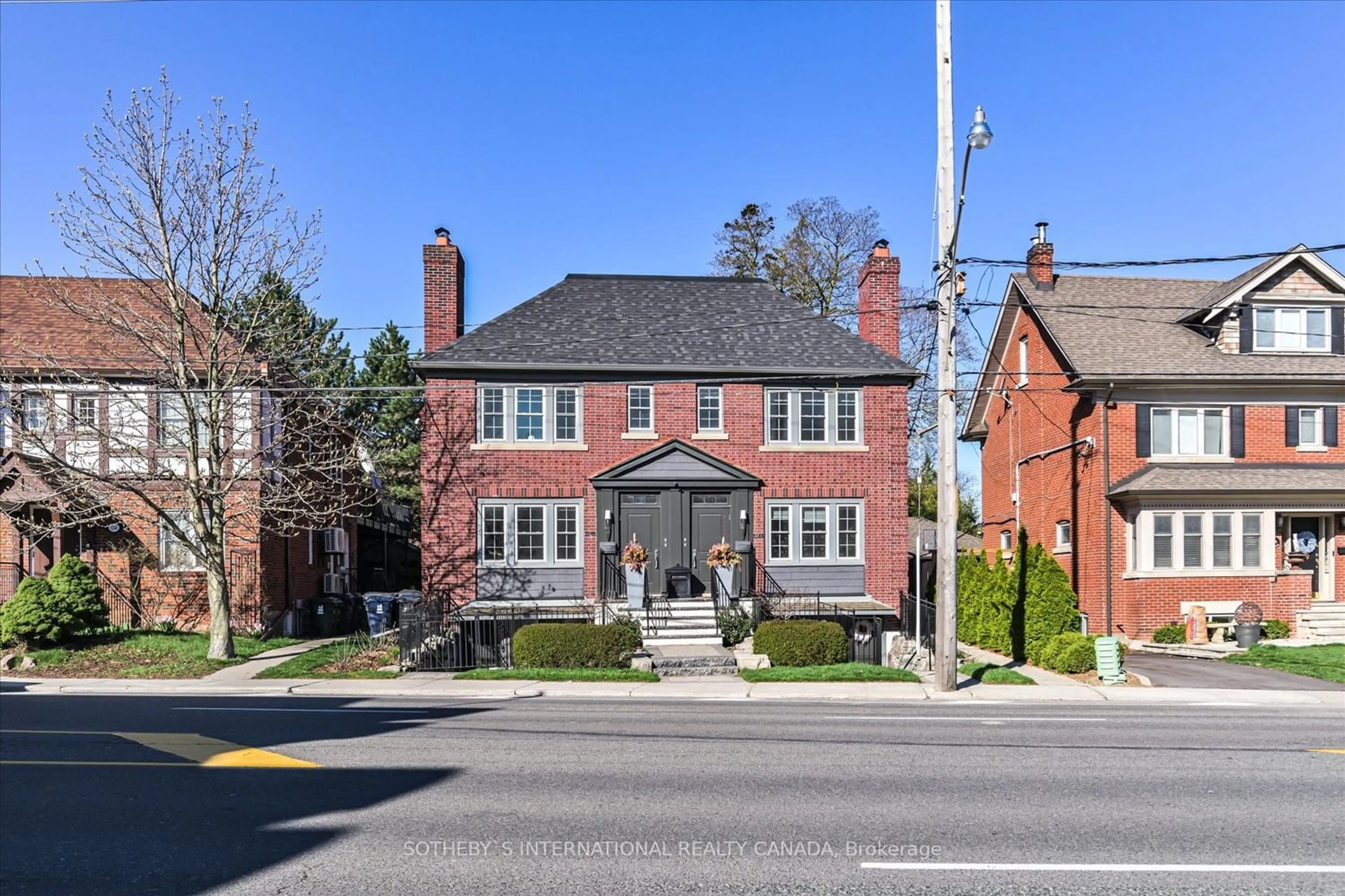 Home with brick exterior material for 1248 Avenue Rd #C, Toronto Ontario M5N 2G7