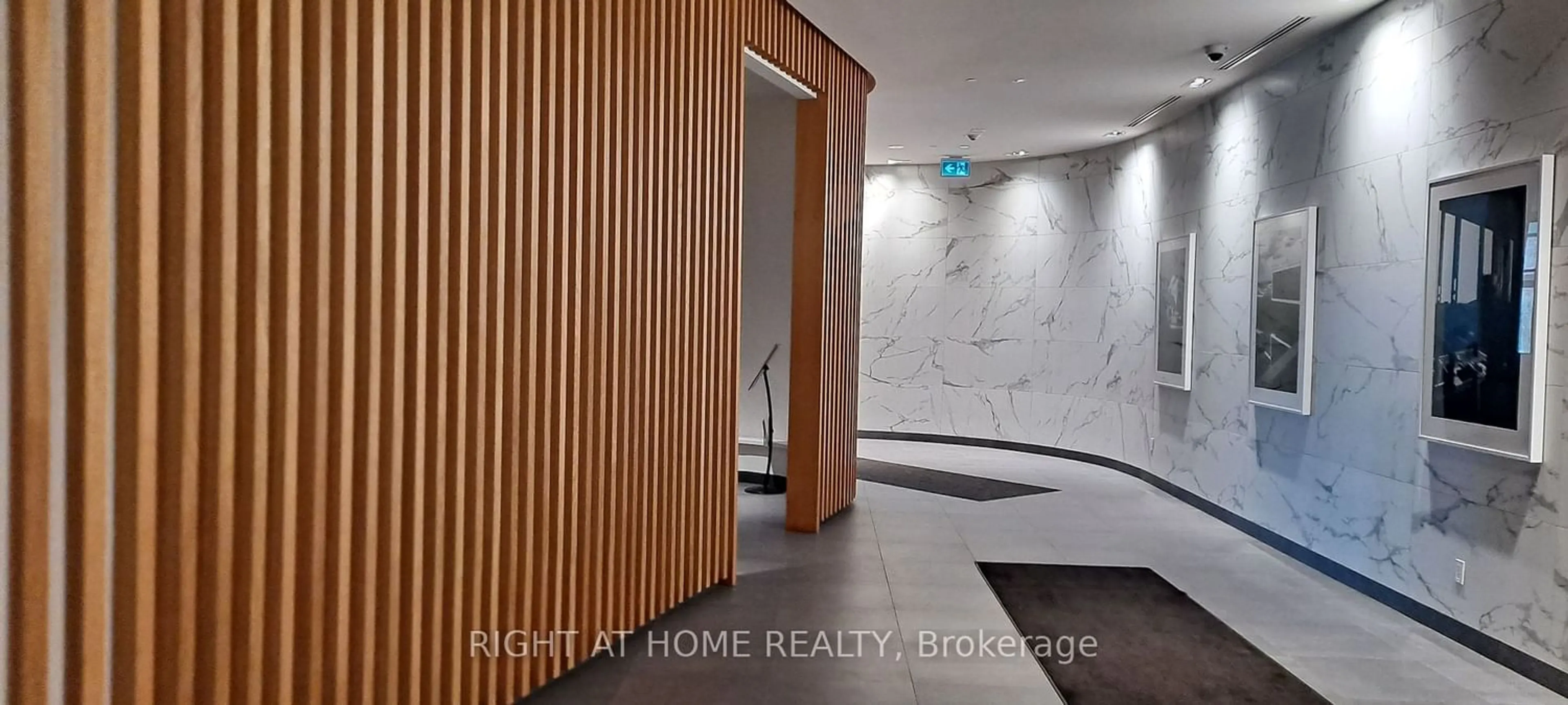 Indoor lobby for 120 Varna Dr #901, Toronto Ontario M6A 0B3