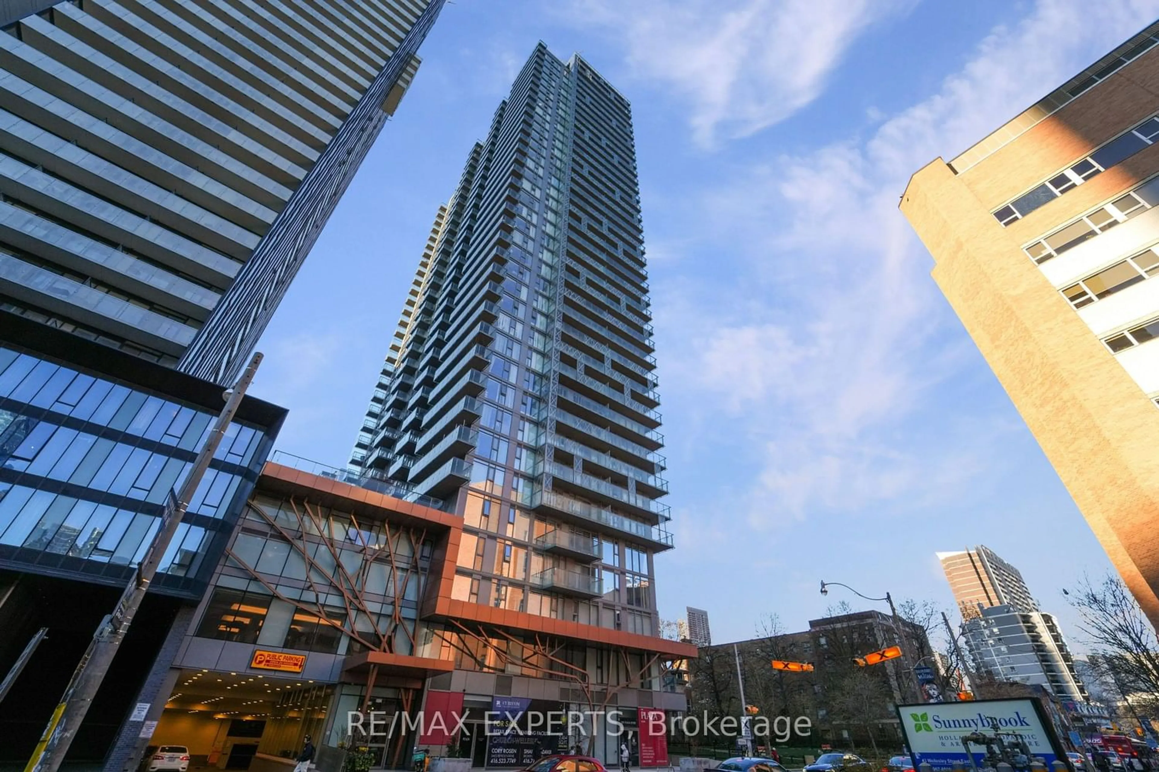 A pic from exterior of the house or condo for 50 Wellesley St #1603, Toronto Ontario M4Y 0C8