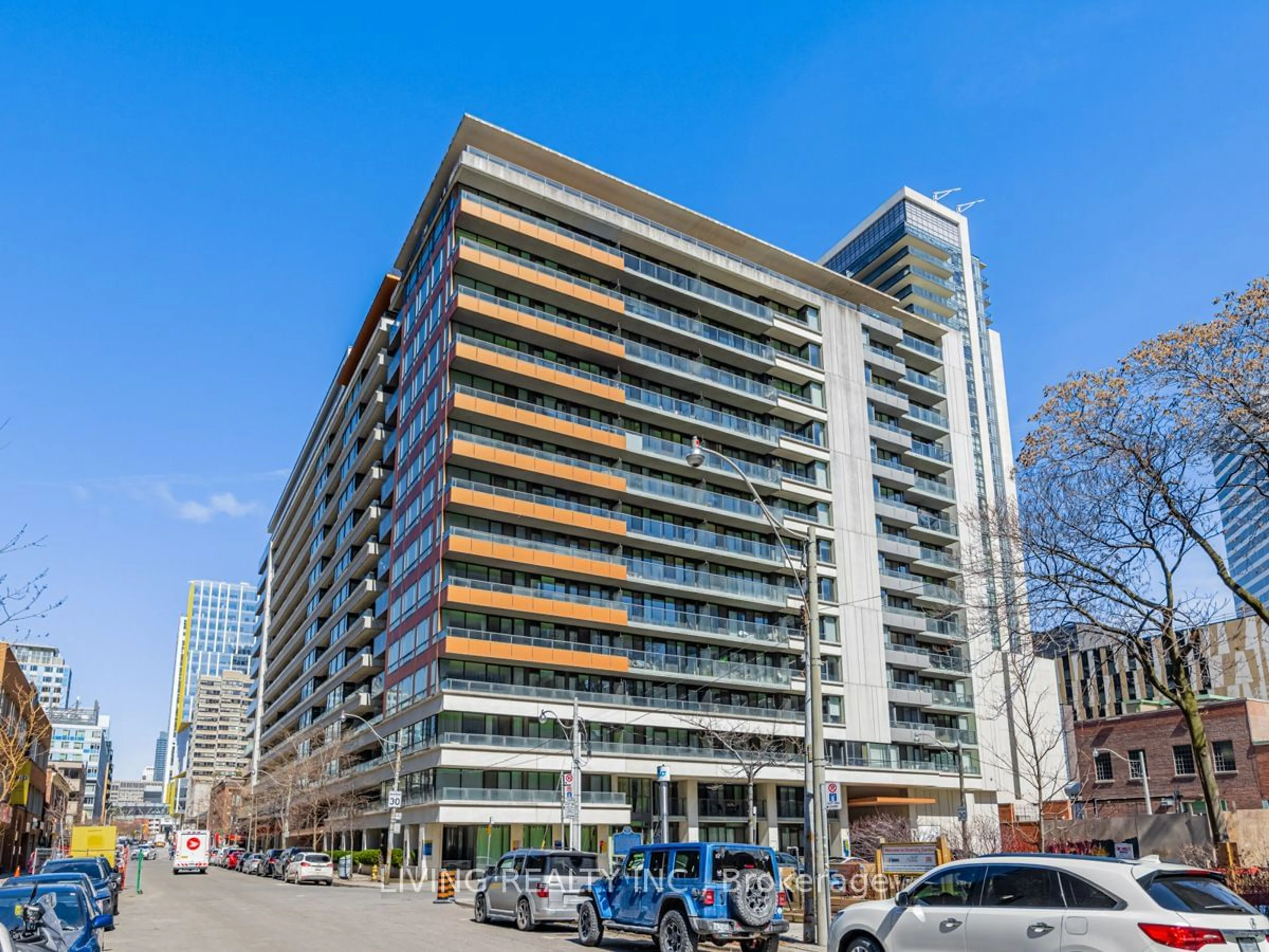 A pic from exterior of the house or condo for 111 Elizabeth St #1523B, Toronto Ontario M5G 1P7