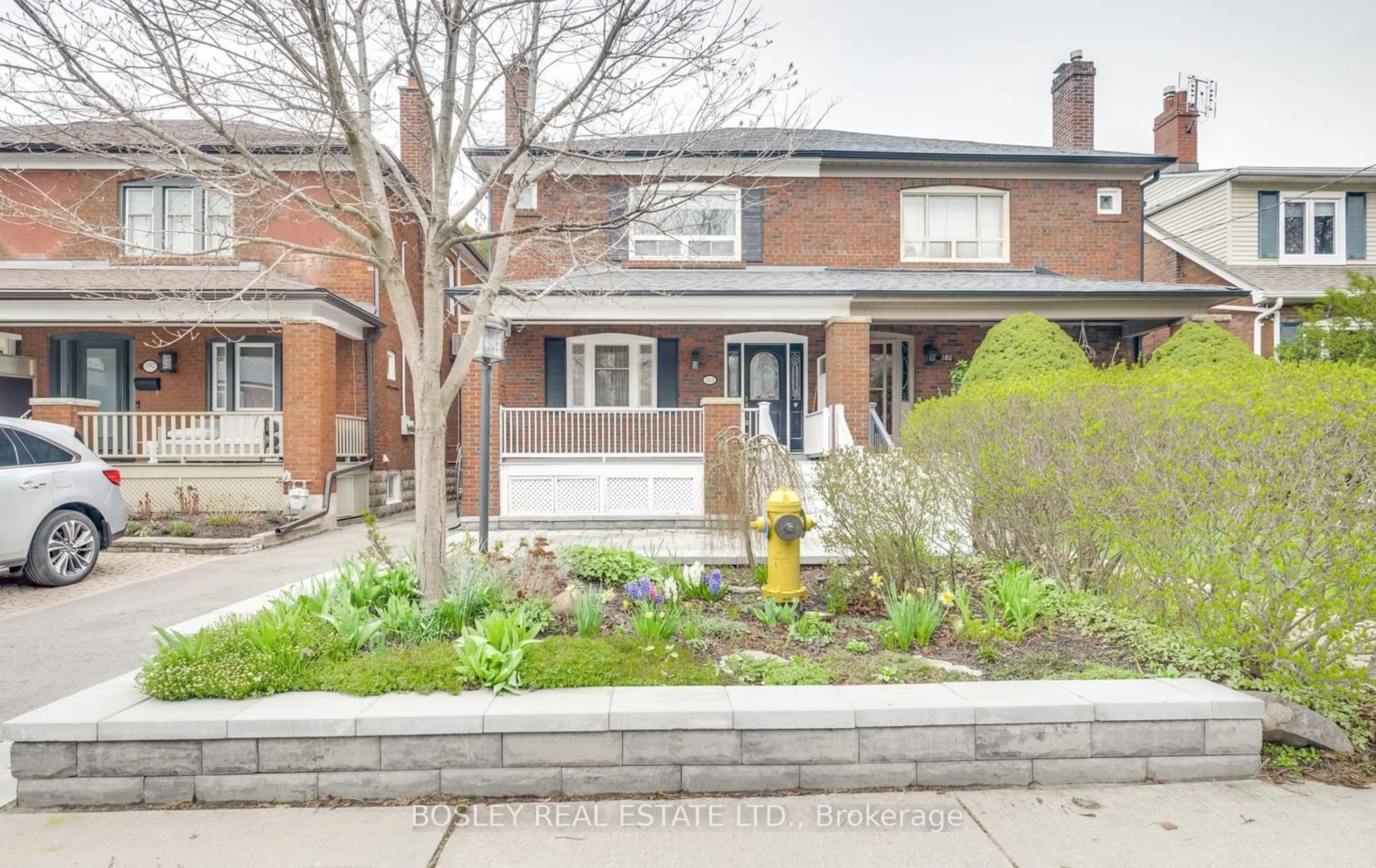 Home with brick exterior material for 188 Melrose Ave, Toronto Ontario M5M 1Z1