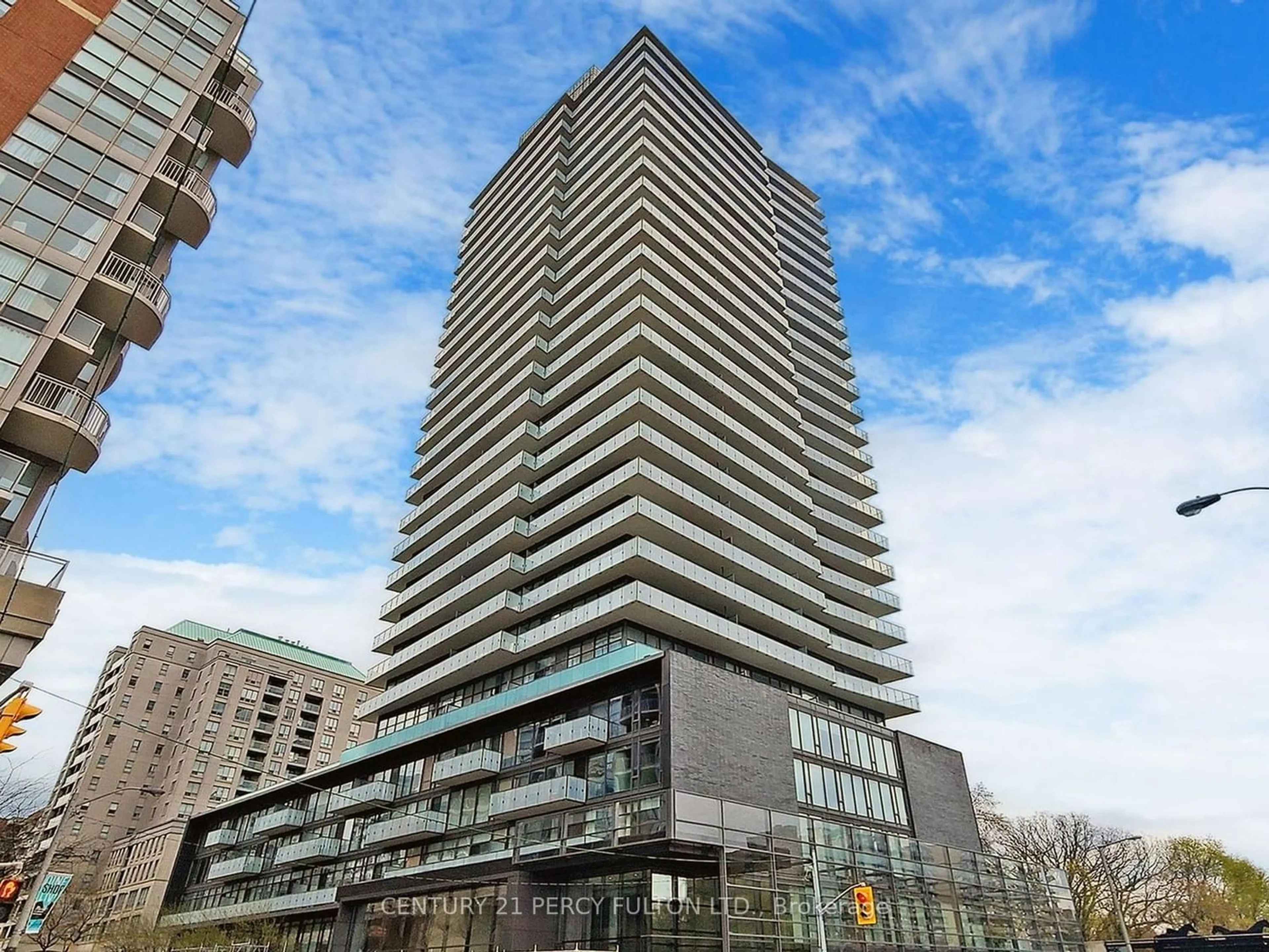 A pic from exterior of the house or condo for 1815 Yonge St #1001, Toronto Ontario M4T 2A4