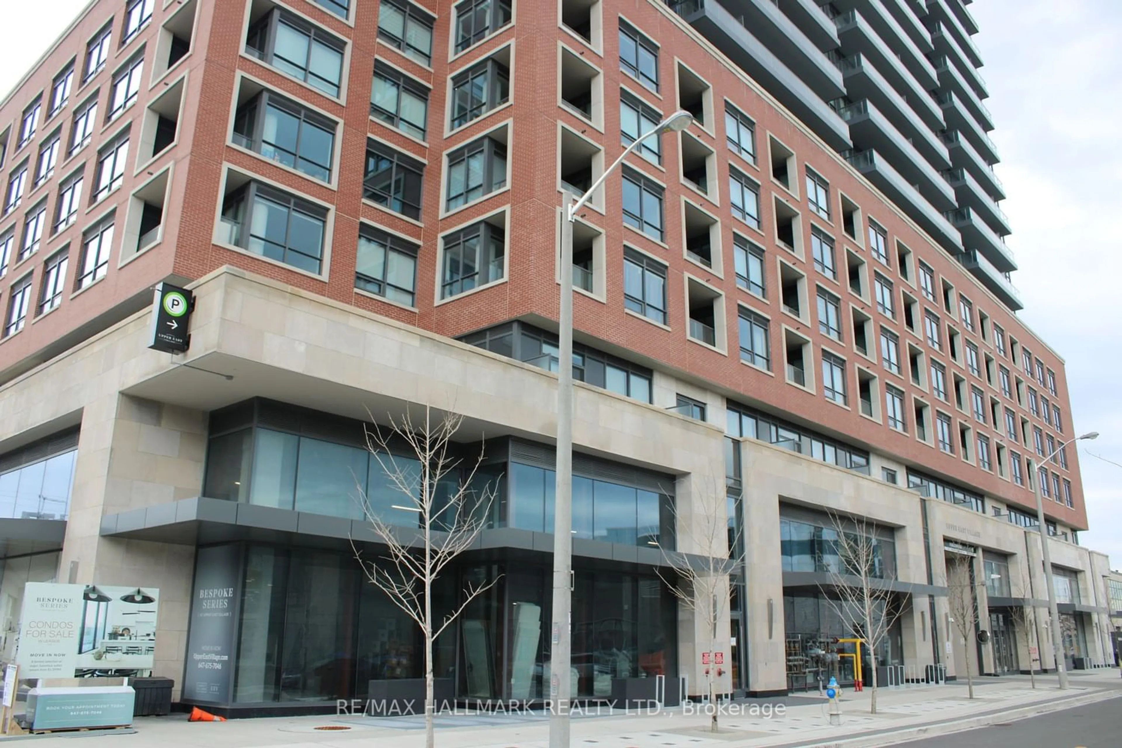 A pic from exterior of the house or condo for 33 Frederick Todd Way #817, Toronto Ontario M4G 0C9