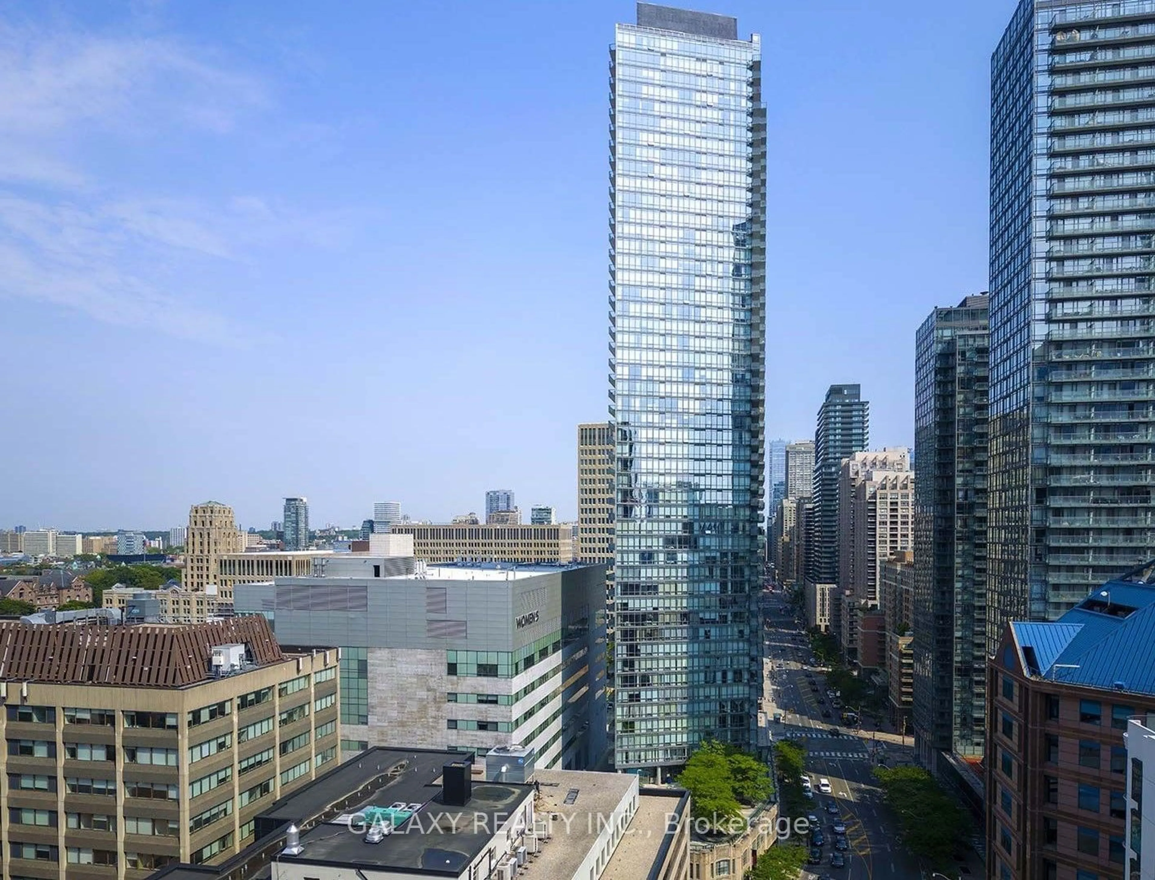 A pic from exterior of the house or condo for 832 Bay St #501, Toronto Ontario M5S 1Z6