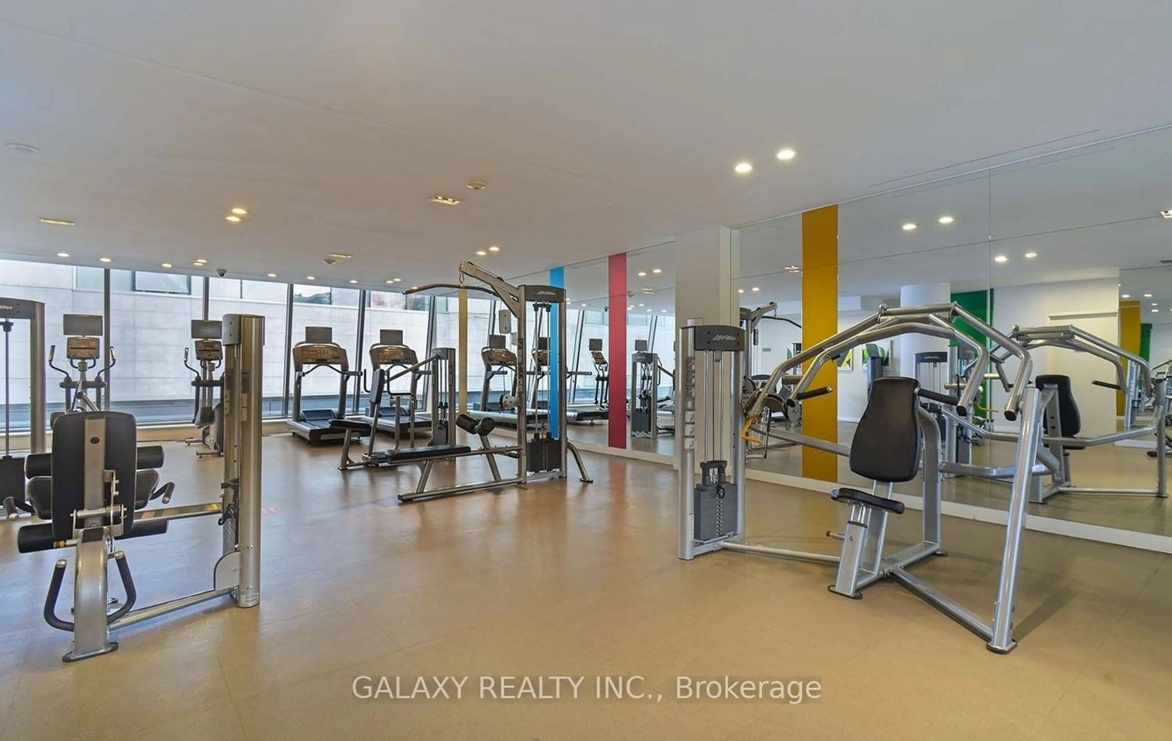 Gym or fitness room for 832 Bay St #501, Toronto Ontario M5S 1Z6