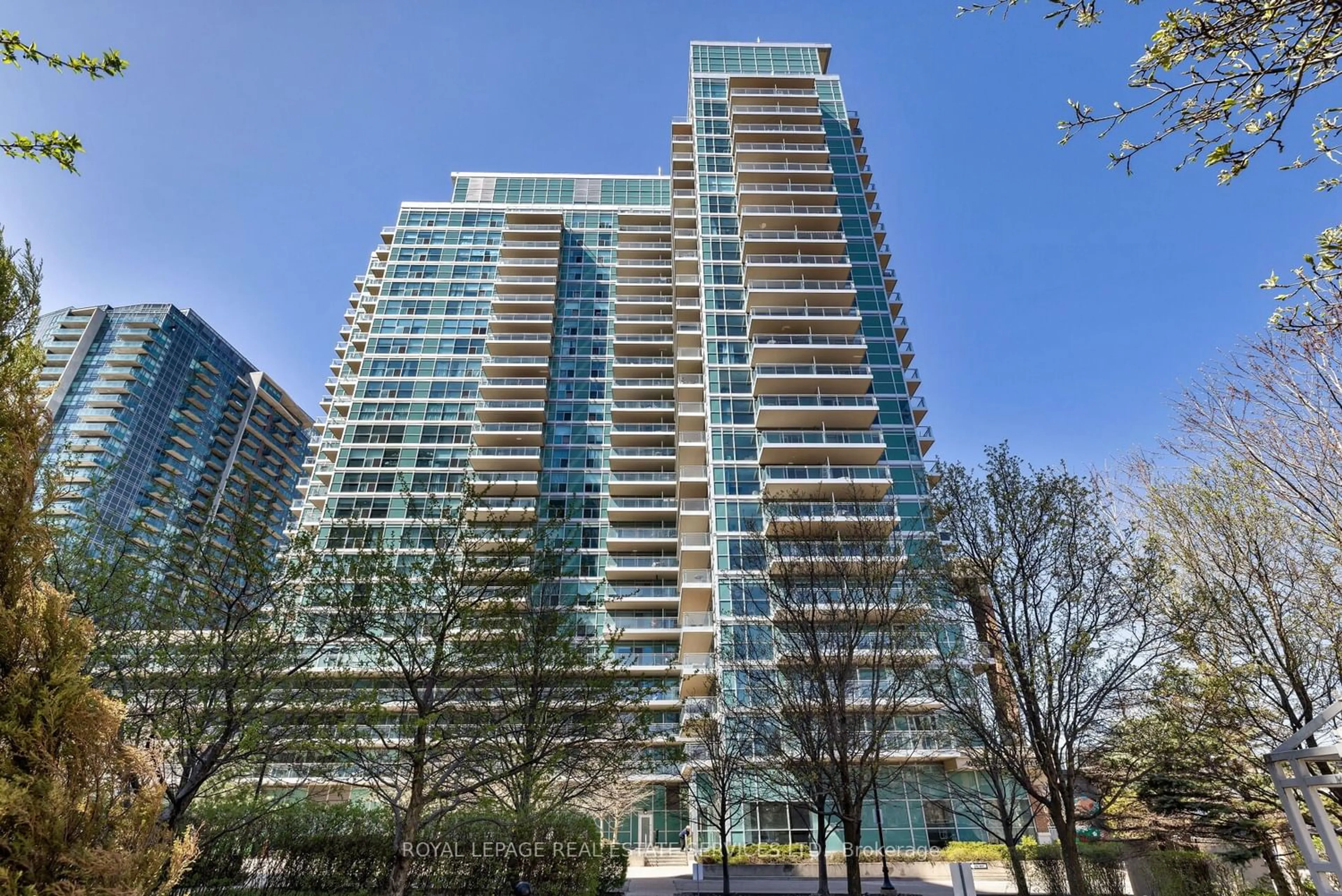 A pic from exterior of the house or condo for 100 Western Battery Rd #1203, Toronto Ontario M6K 3S2