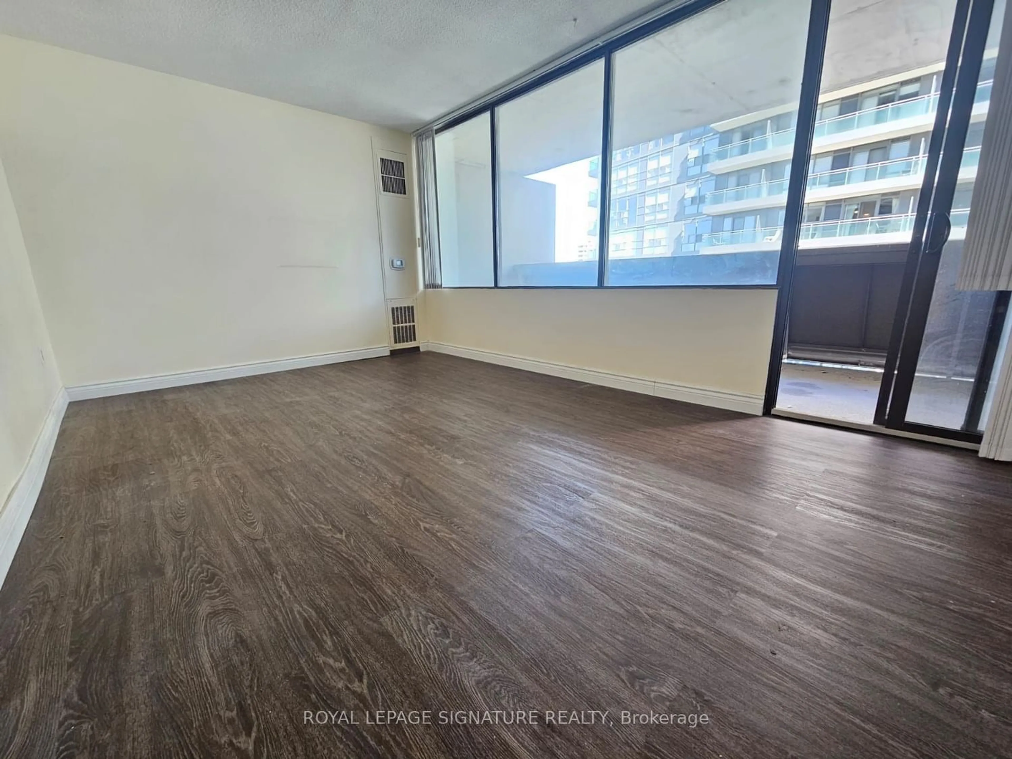 Other indoor space for 720 Spadina Ave #810, Toronto Ontario M5S 2T9