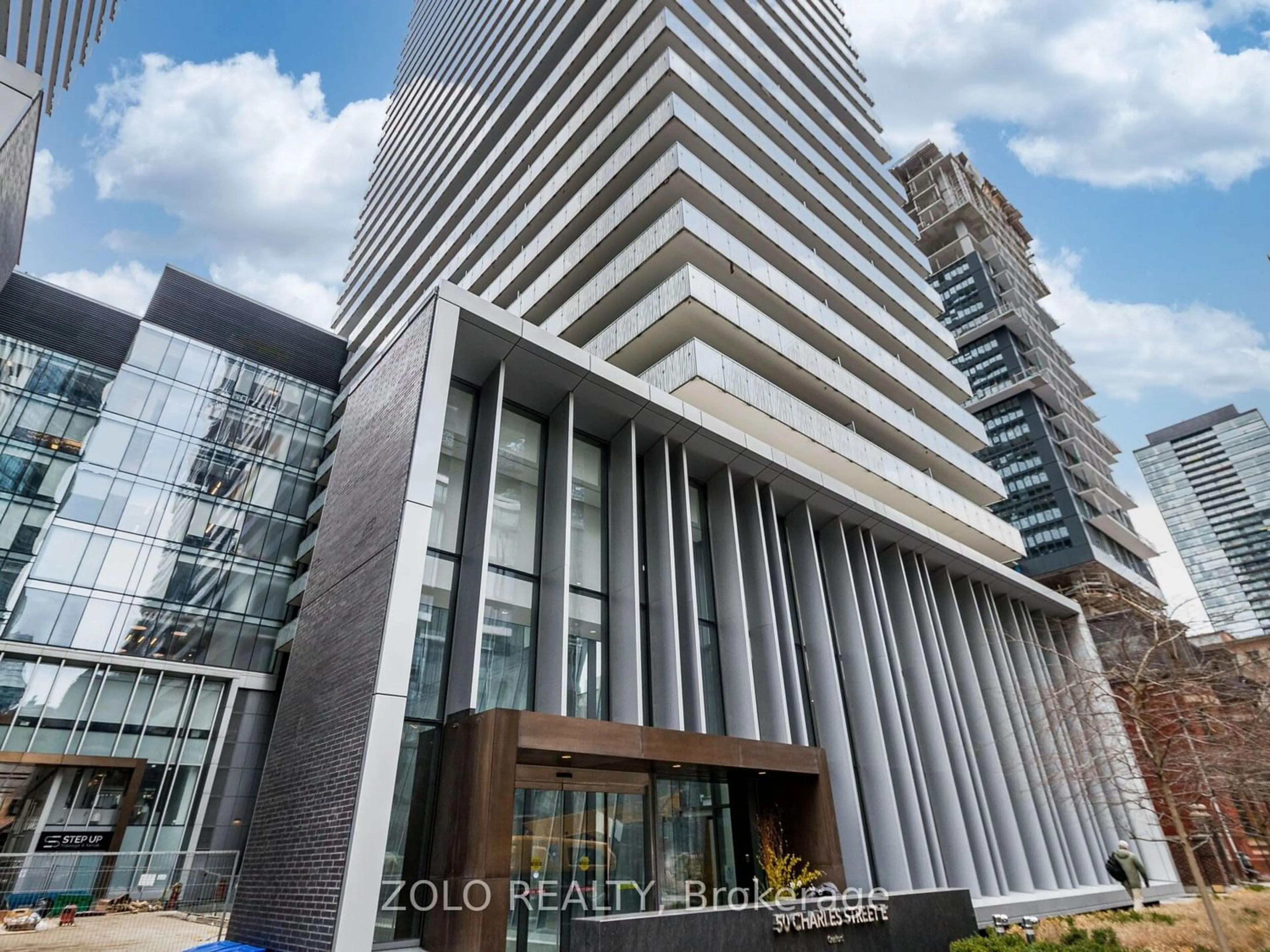 A pic from exterior of the house or condo for 50 Charles St #2912, Toronto Ontario M4Y 0C3