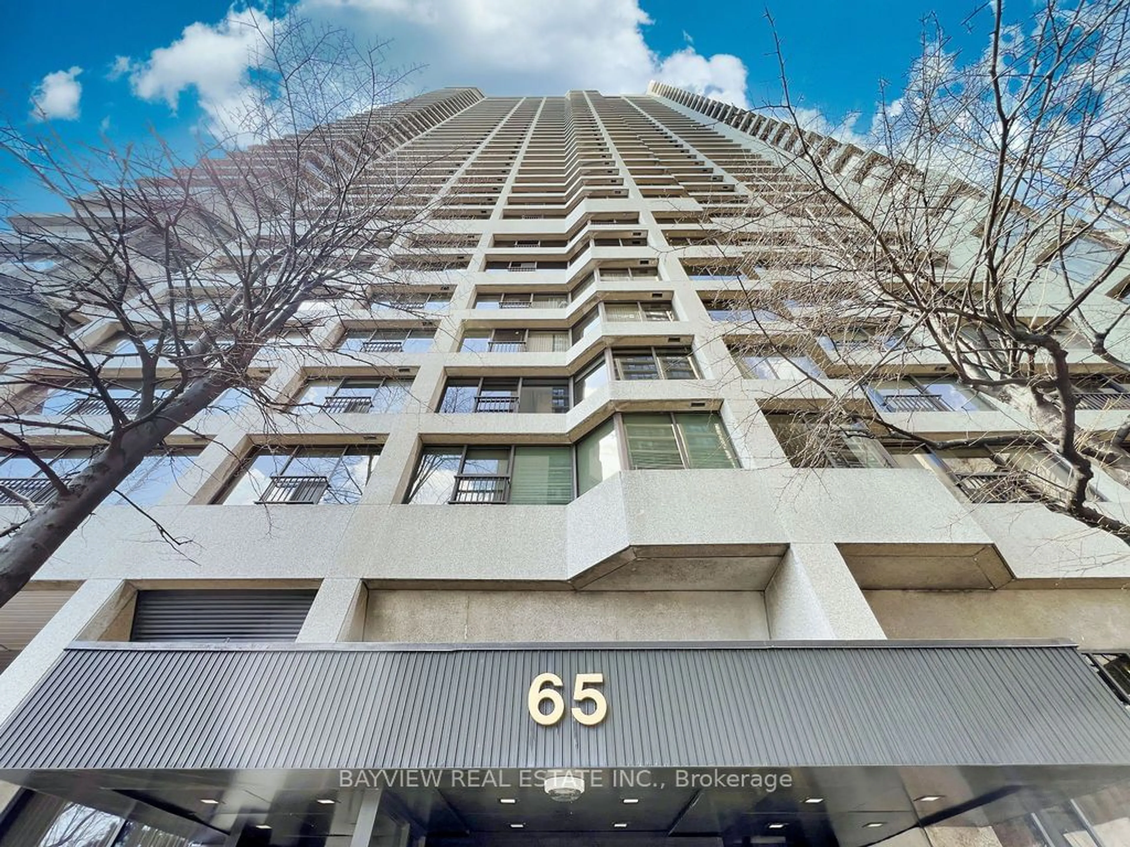 A pic from exterior of the house or condo for 65 Harbour Sq #3205, Toronto Ontario M5J 2L4