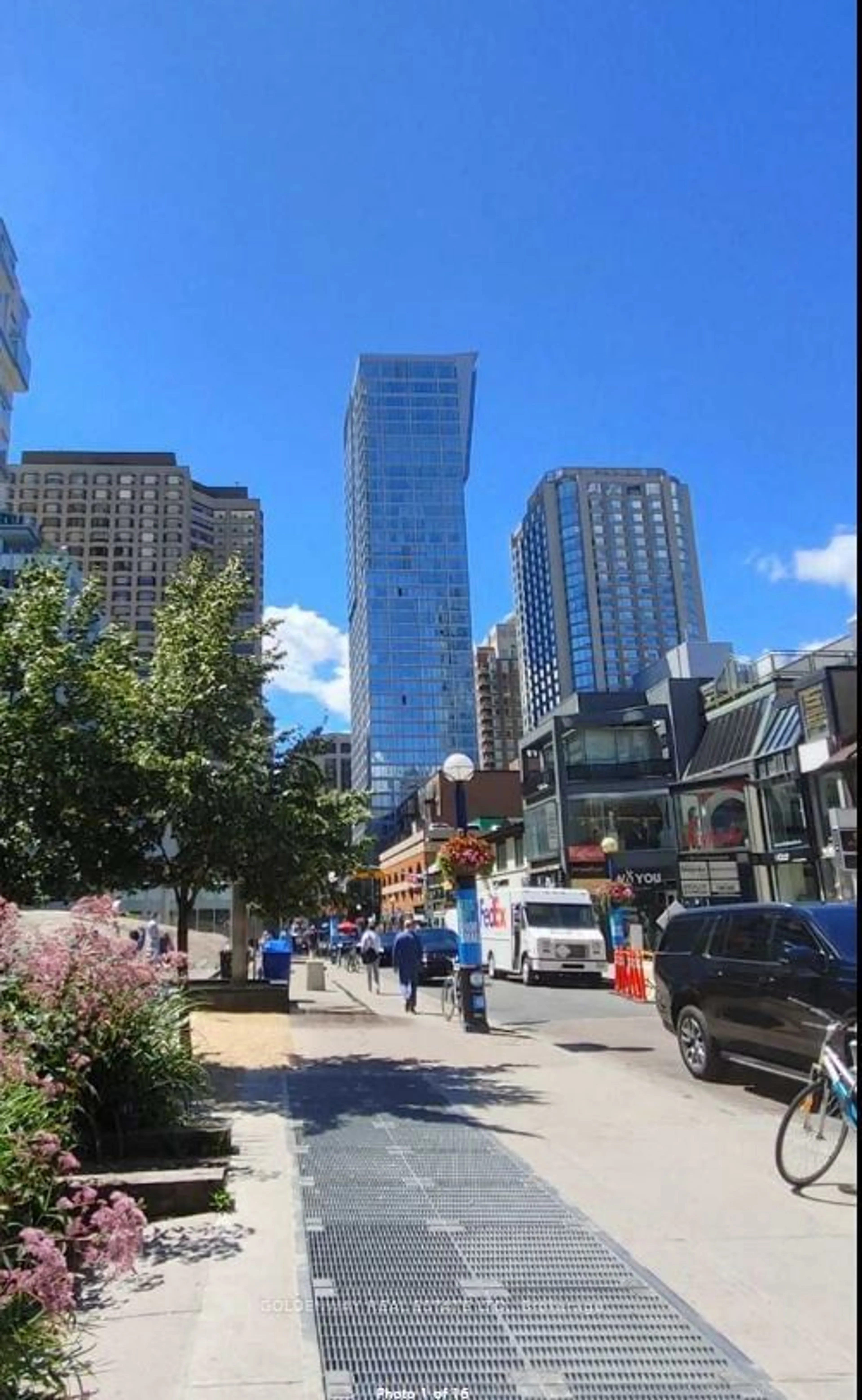 Street view for 188 Cumberland St #710, Toronto Ontario M5R 0B6