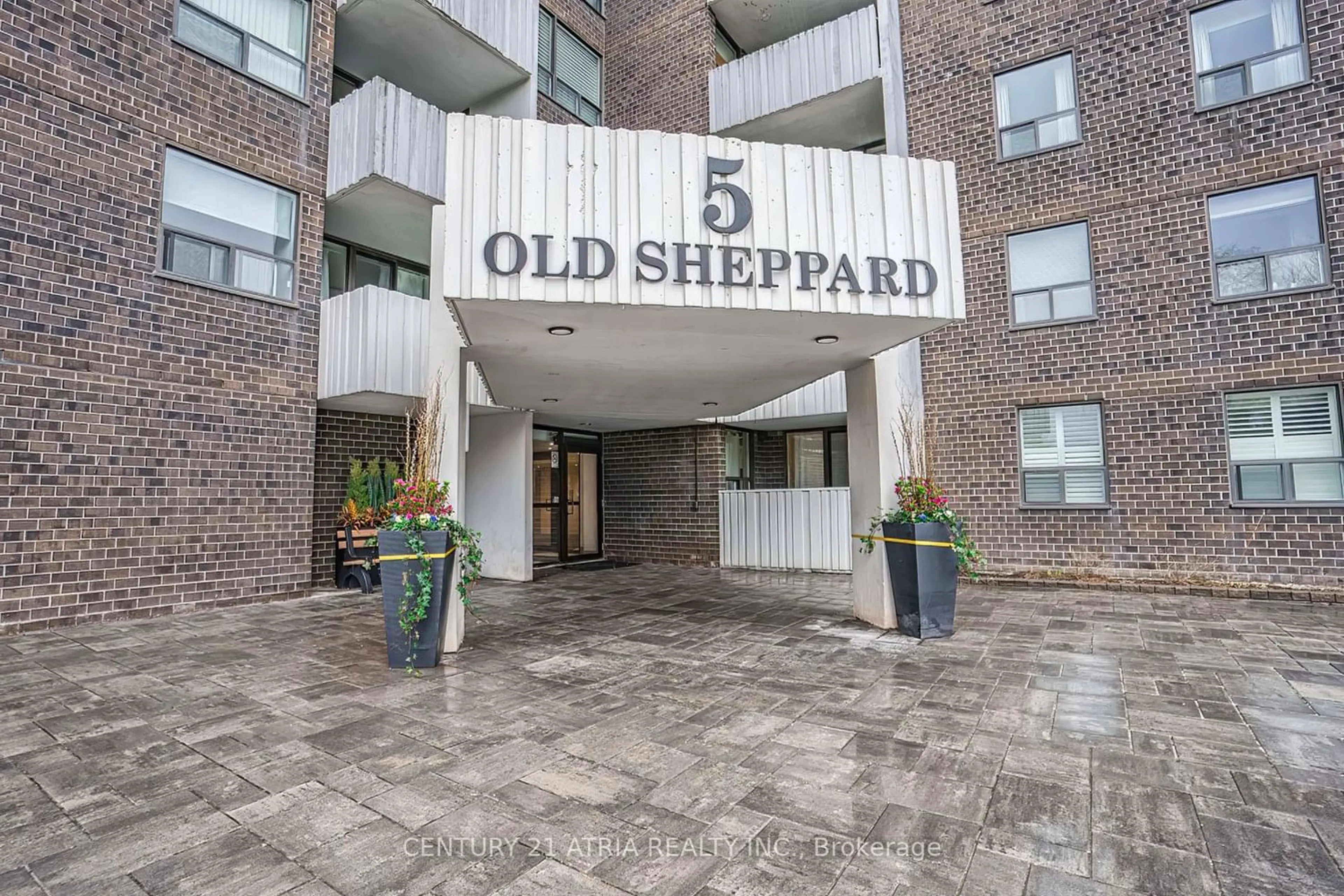 A pic from exterior of the house or condo for 5 Old Sheppard Ave #1009, Toronto Ontario M2J 4K3