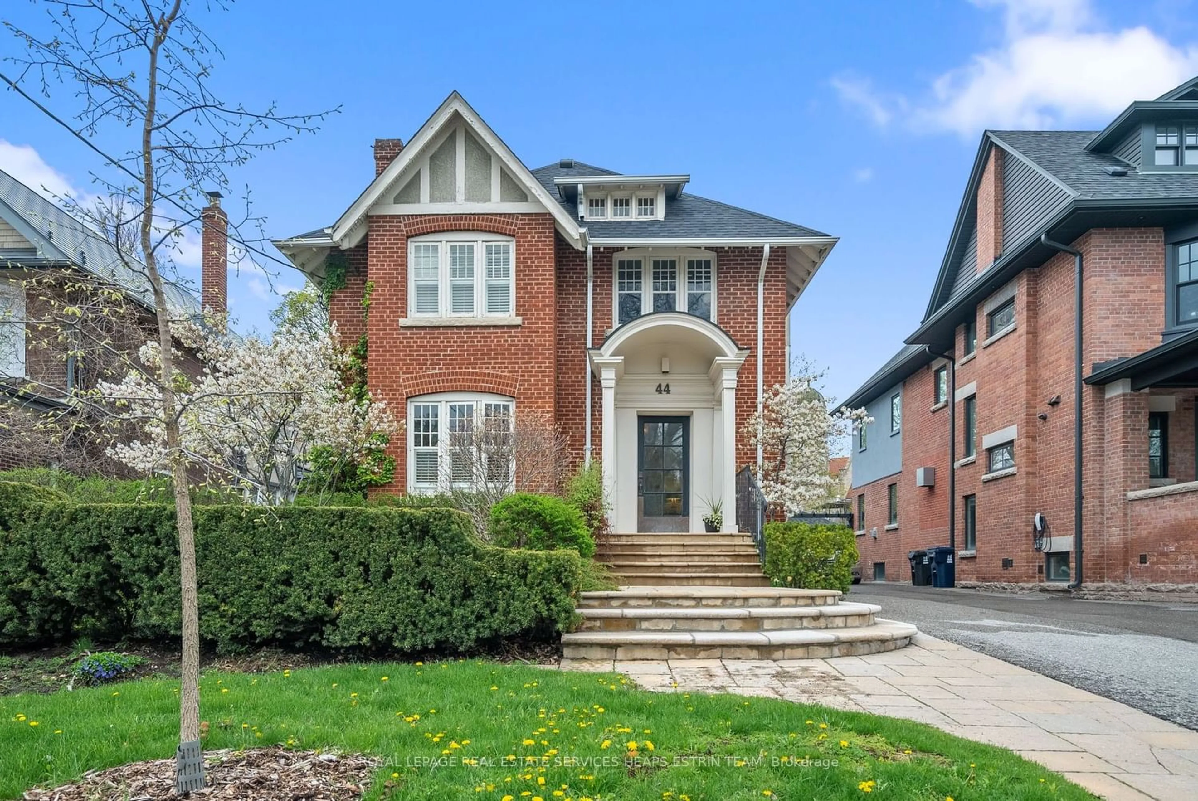 Home with brick exterior material for 44 Glenrose Ave, Toronto Ontario M4T 1K4