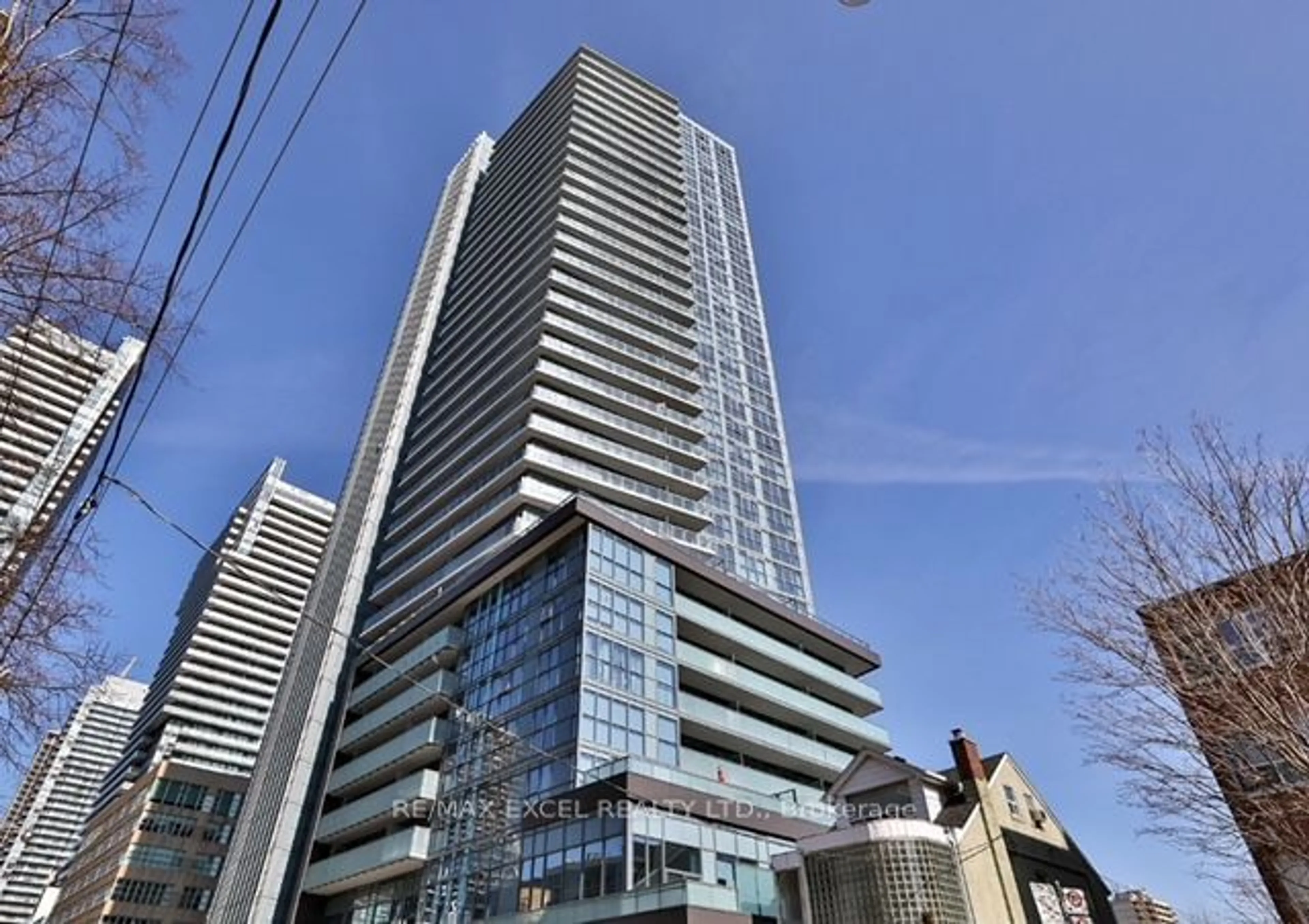 A pic from exterior of the house or condo for 125 Redpath Ave #1411, Toronto Ontario M4P 1J5