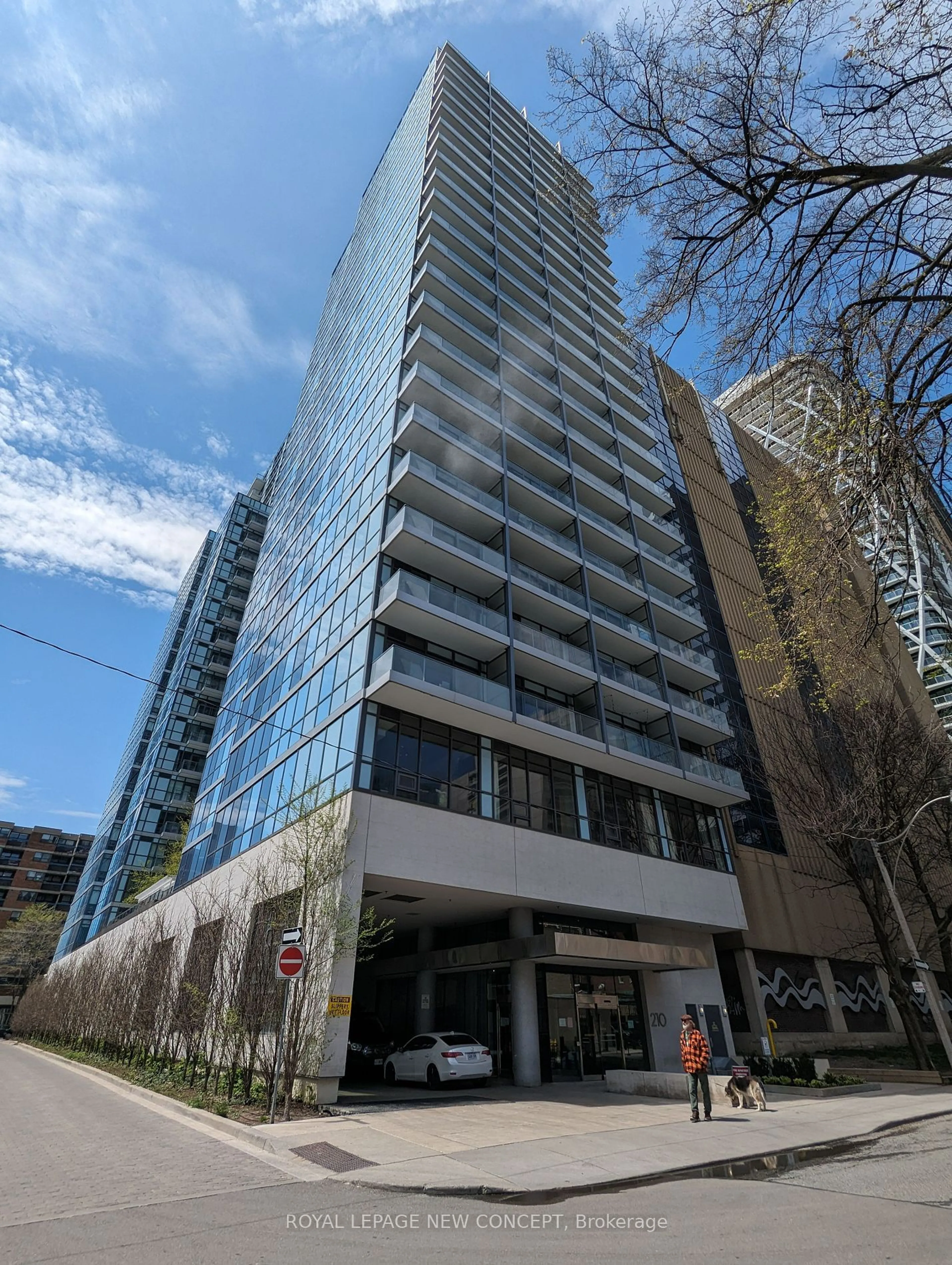 A pic from exterior of the house or condo for 210 Simcoe St #613, Toronto Ontario M5T 0A9
