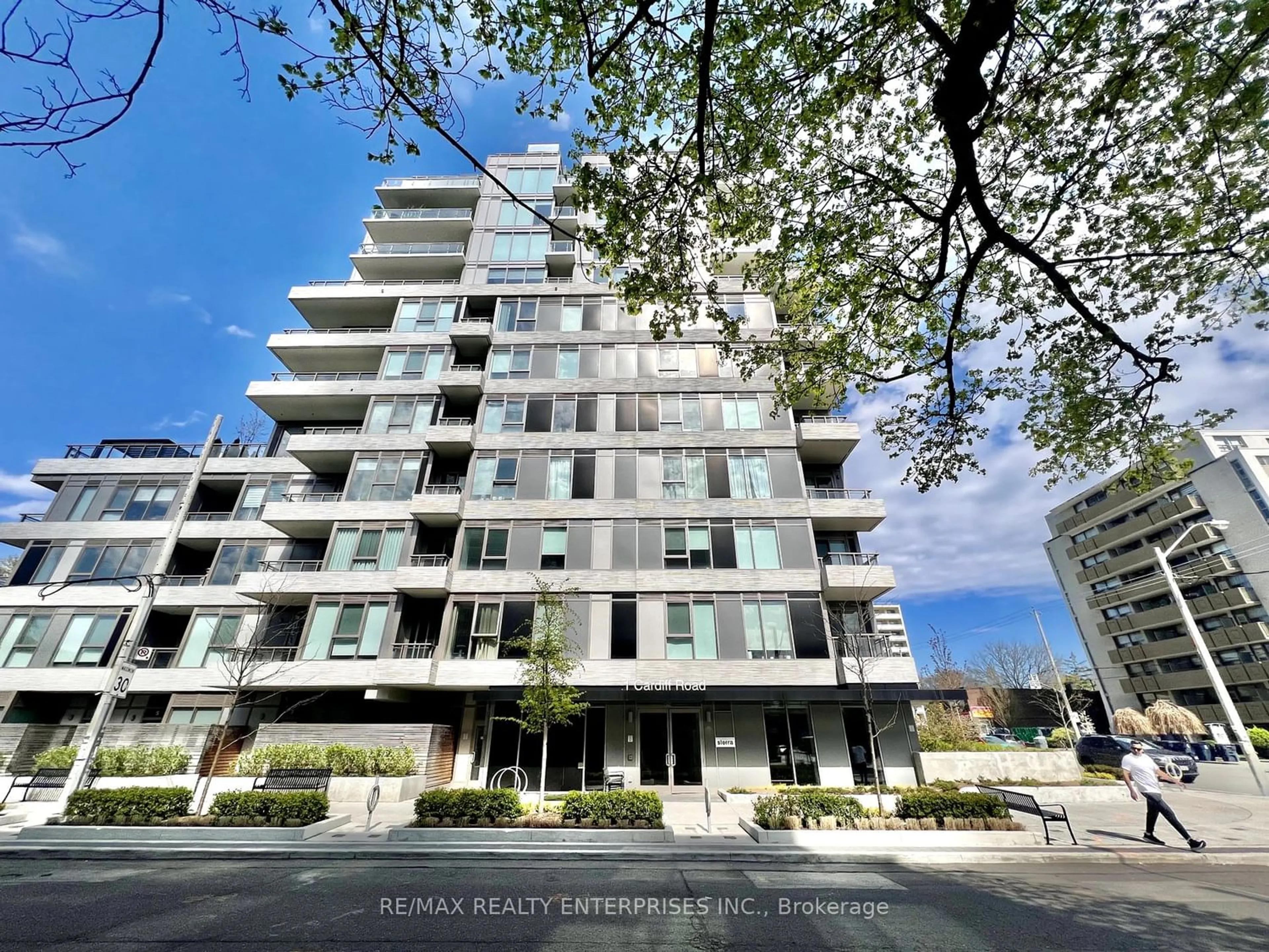 A pic from exterior of the house or condo for 1 Cardiff Rd #707, Toronto Ontario M4P 0G2