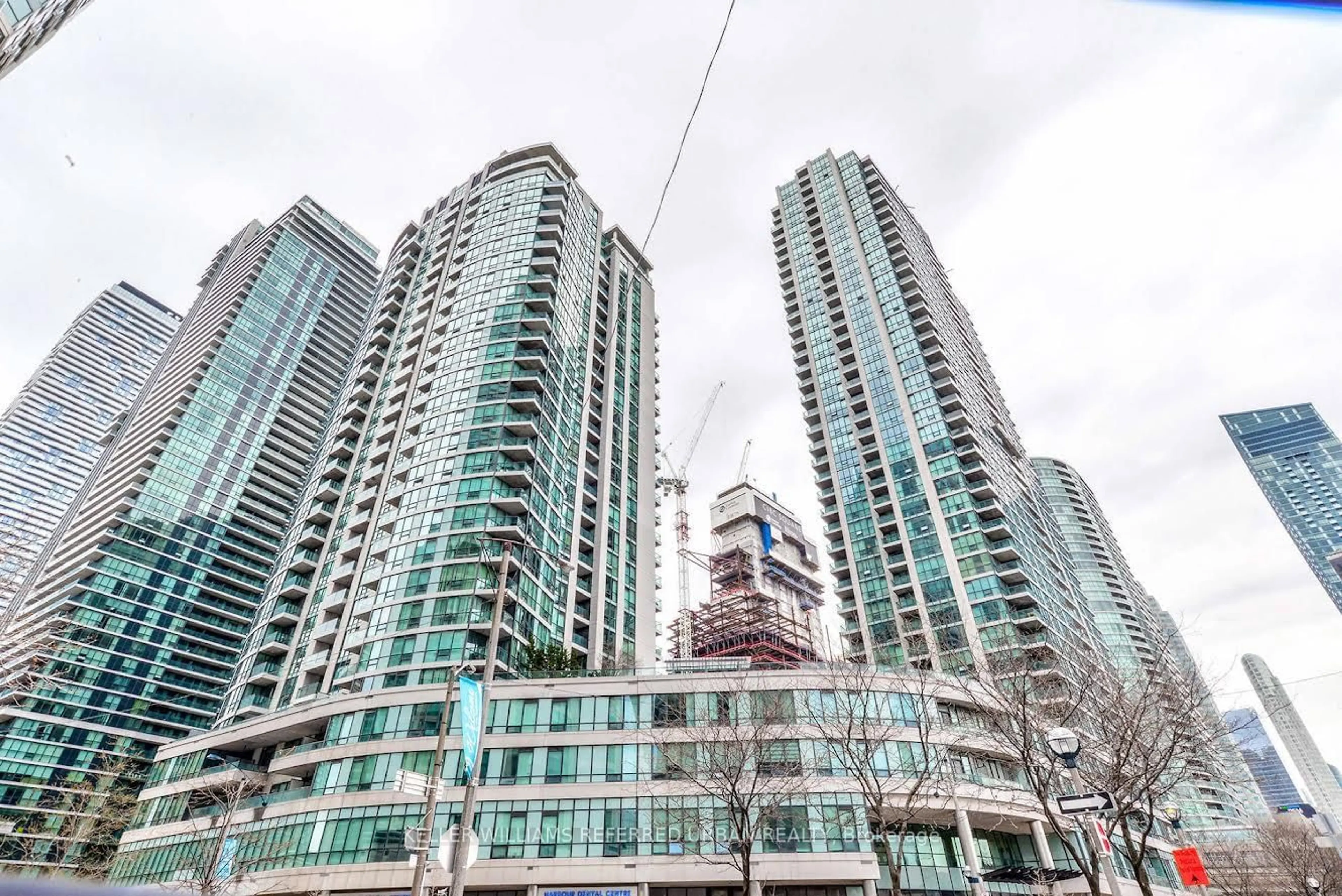 A pic from exterior of the house or condo for 16 Yonge St #2404, Toronto Ontario M5E 2A1