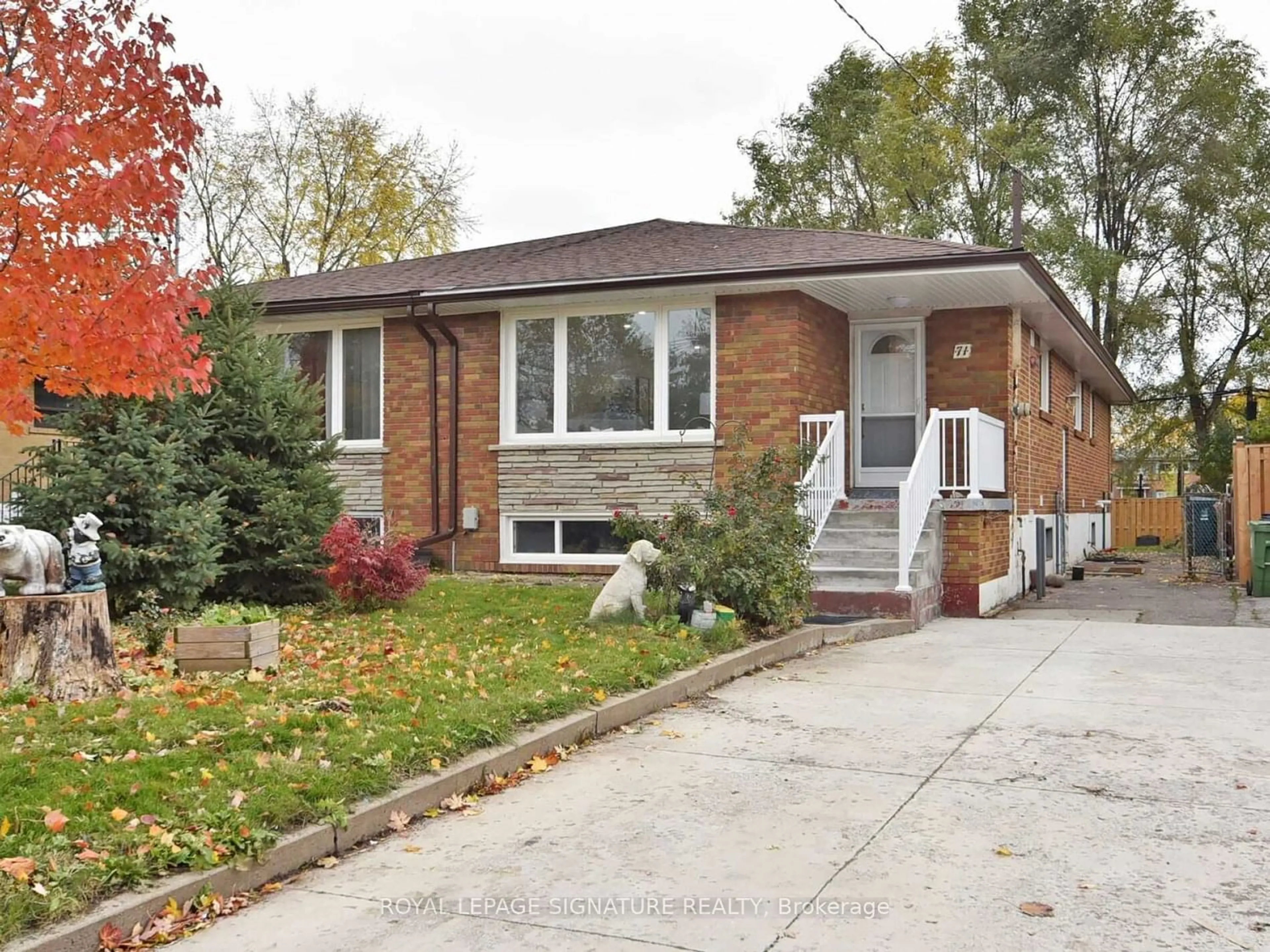 Home with brick exterior material for 71 Fortrose Cres, Toronto Ontario M3A 2H2