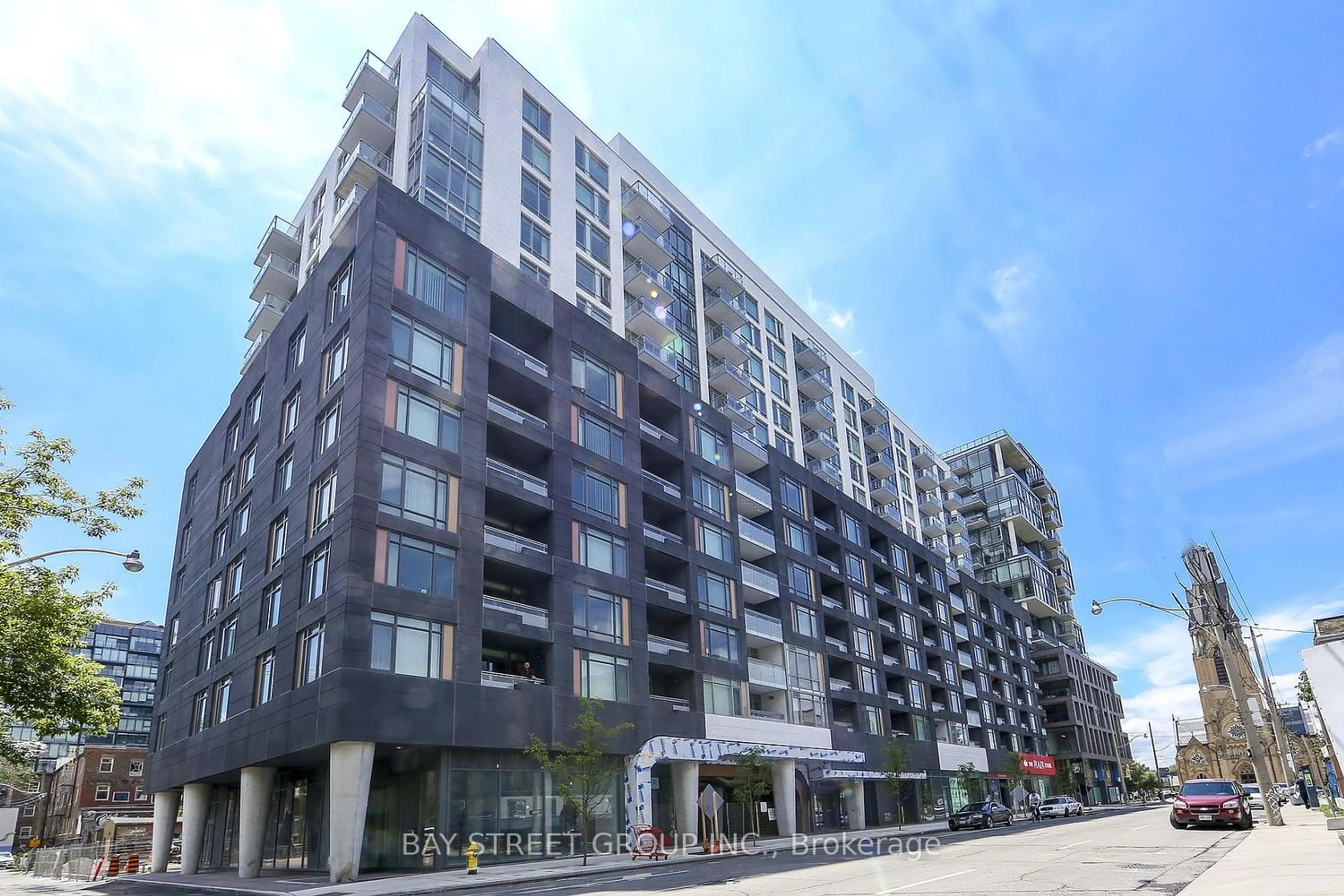 A pic from exterior of the house or condo for 525 Adelaide St #Ph11, Toronto Ontario M5V 1T6