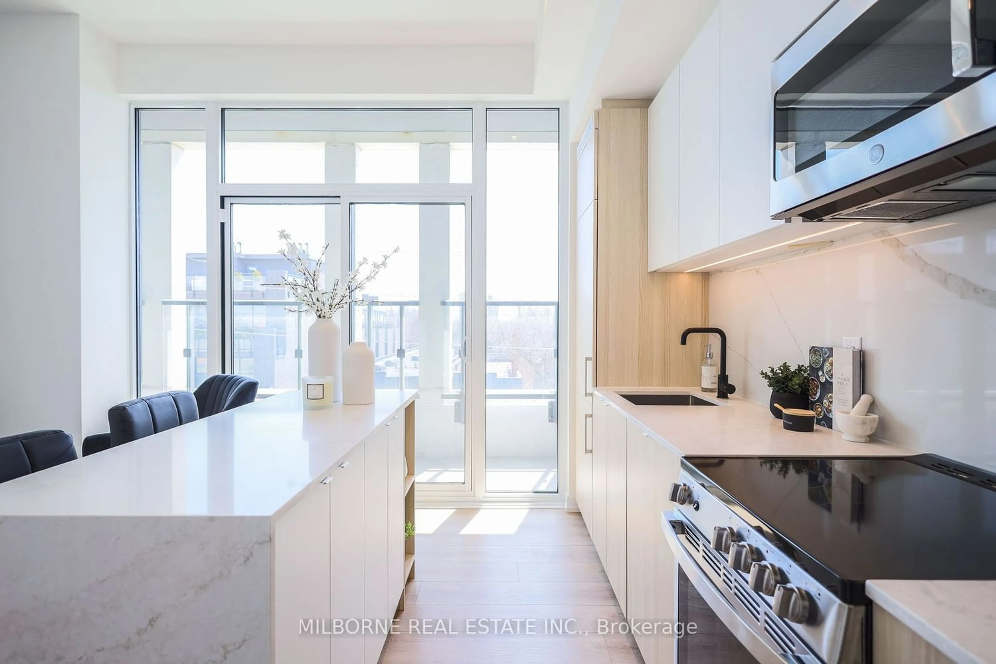 Contemporary kitchen for 500 Dupont St #318, Toronto Ontario M6G 1Y7