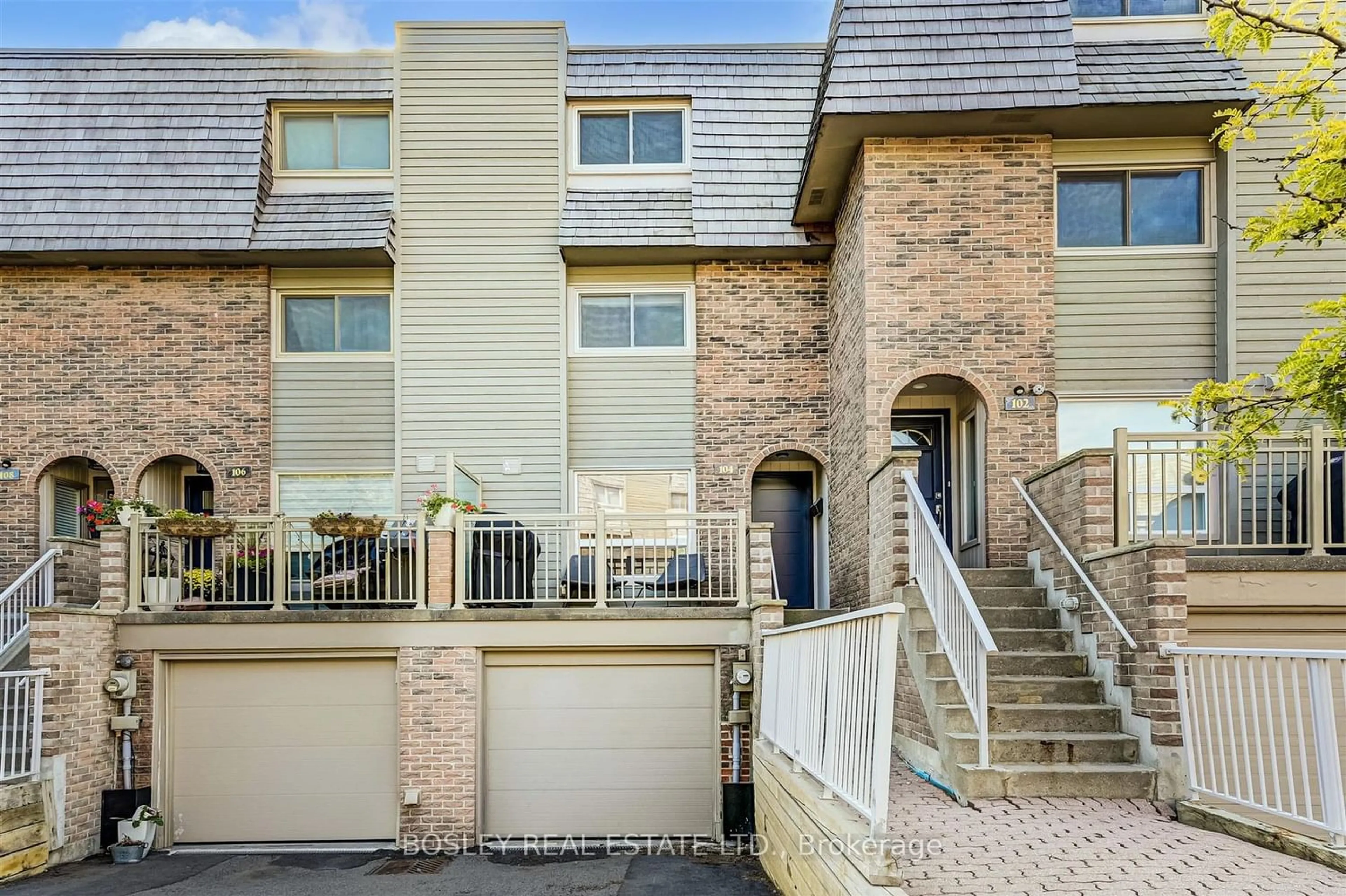 A pic from exterior of the house or condo for 104 Dutch Myrtle Way, Toronto Ontario M3B 3K8