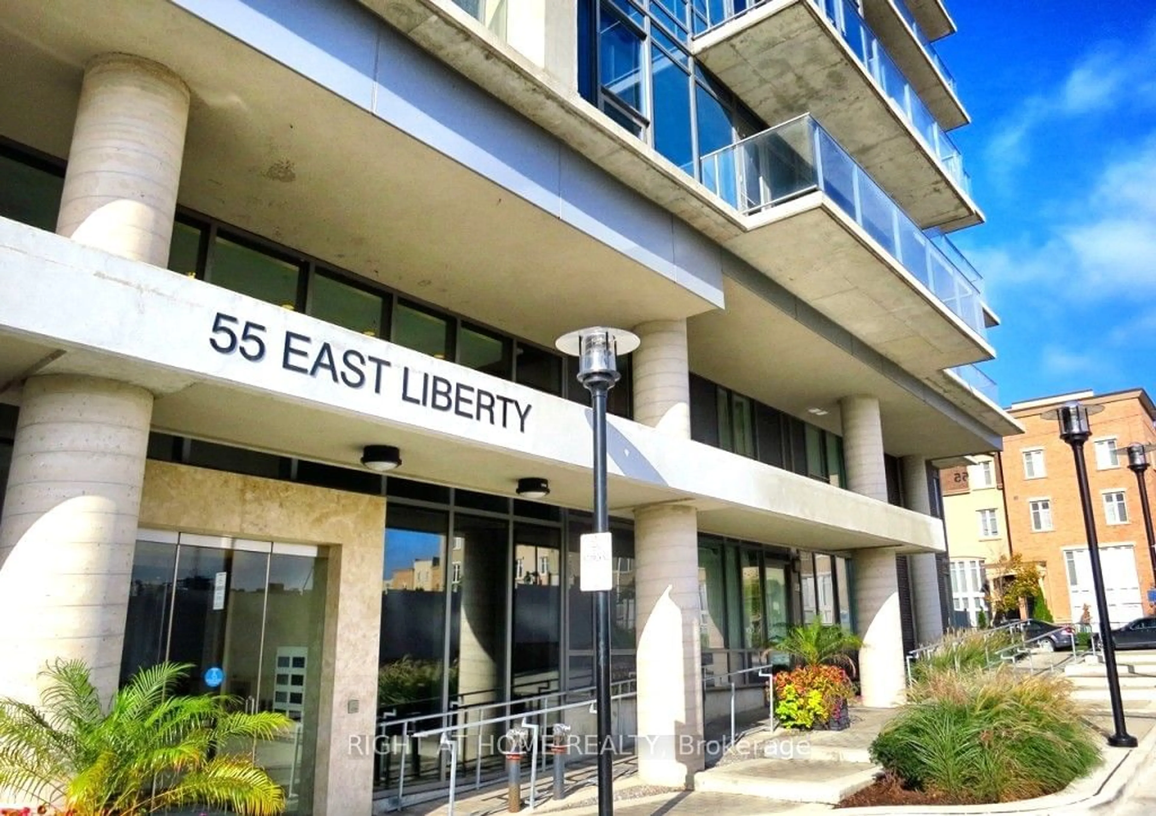 A pic from exterior of the house or condo for 55 East Liberty St #911, Toronto Ontario M6K 3P9