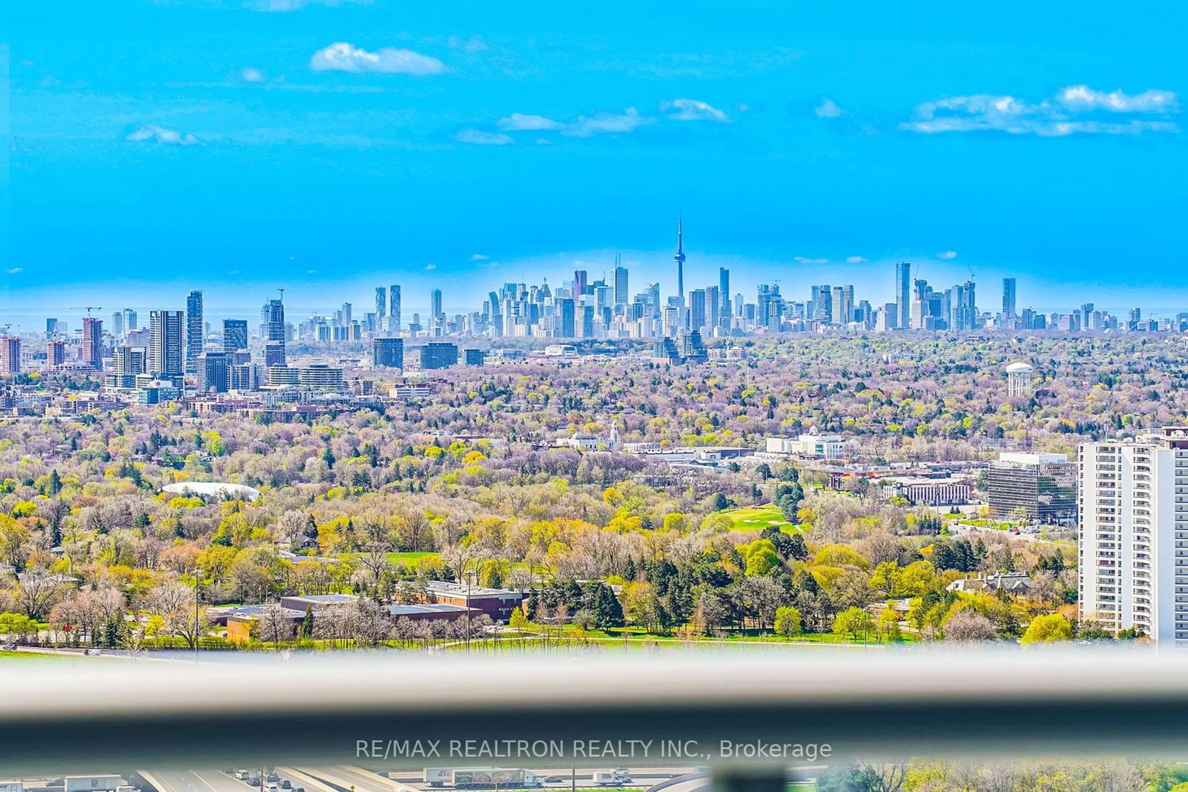 Lakeview for 2015 Sheppard Ave #Lph01, Toronto Ontario M2J 1W6